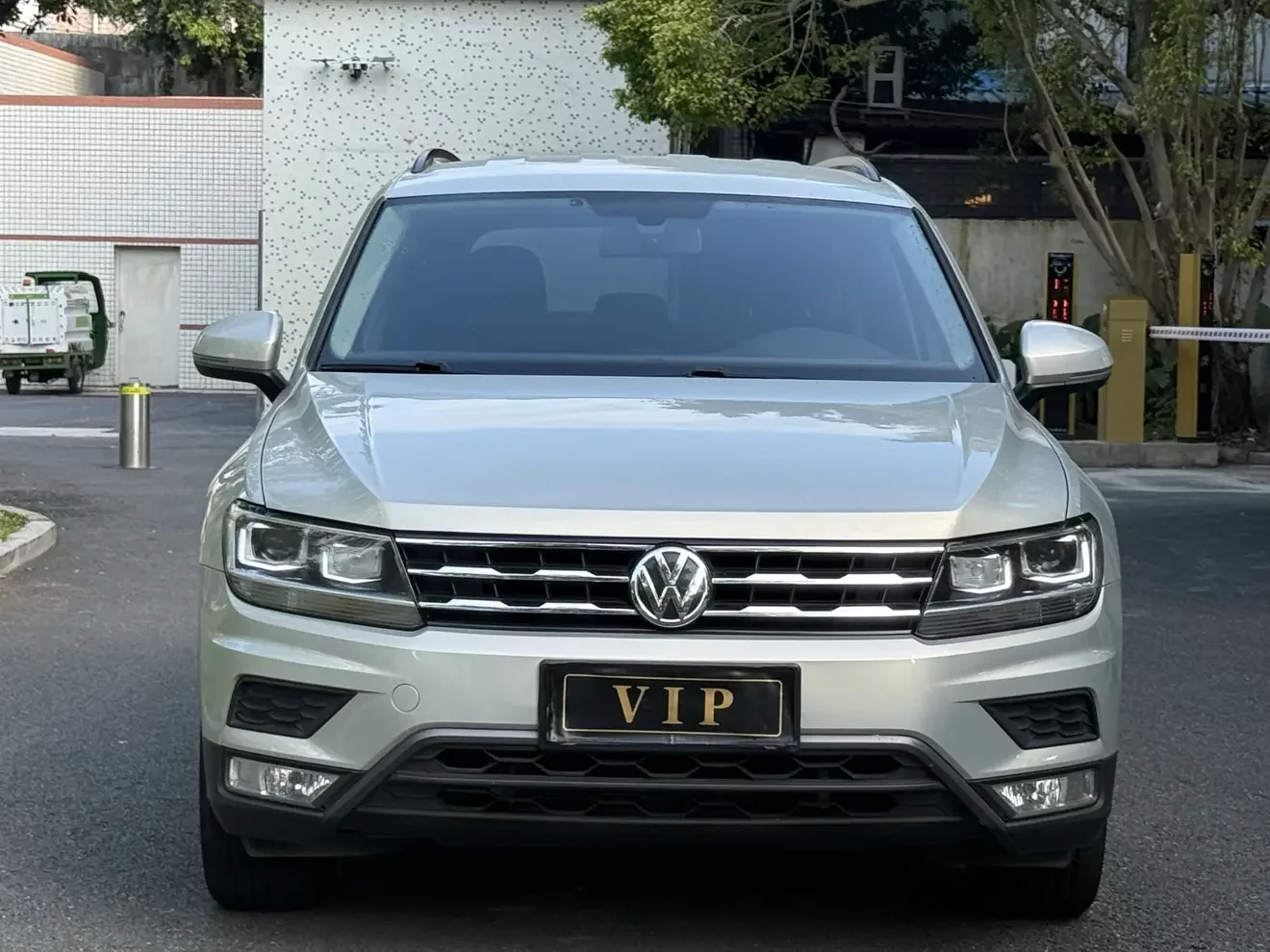 Volkswagen Tiguan L