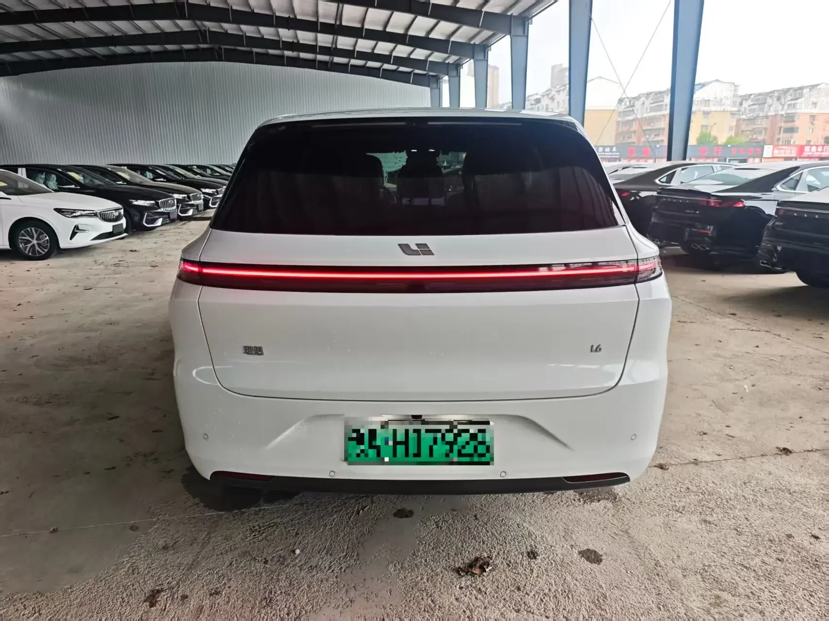 Li L6 (Ideal L6)