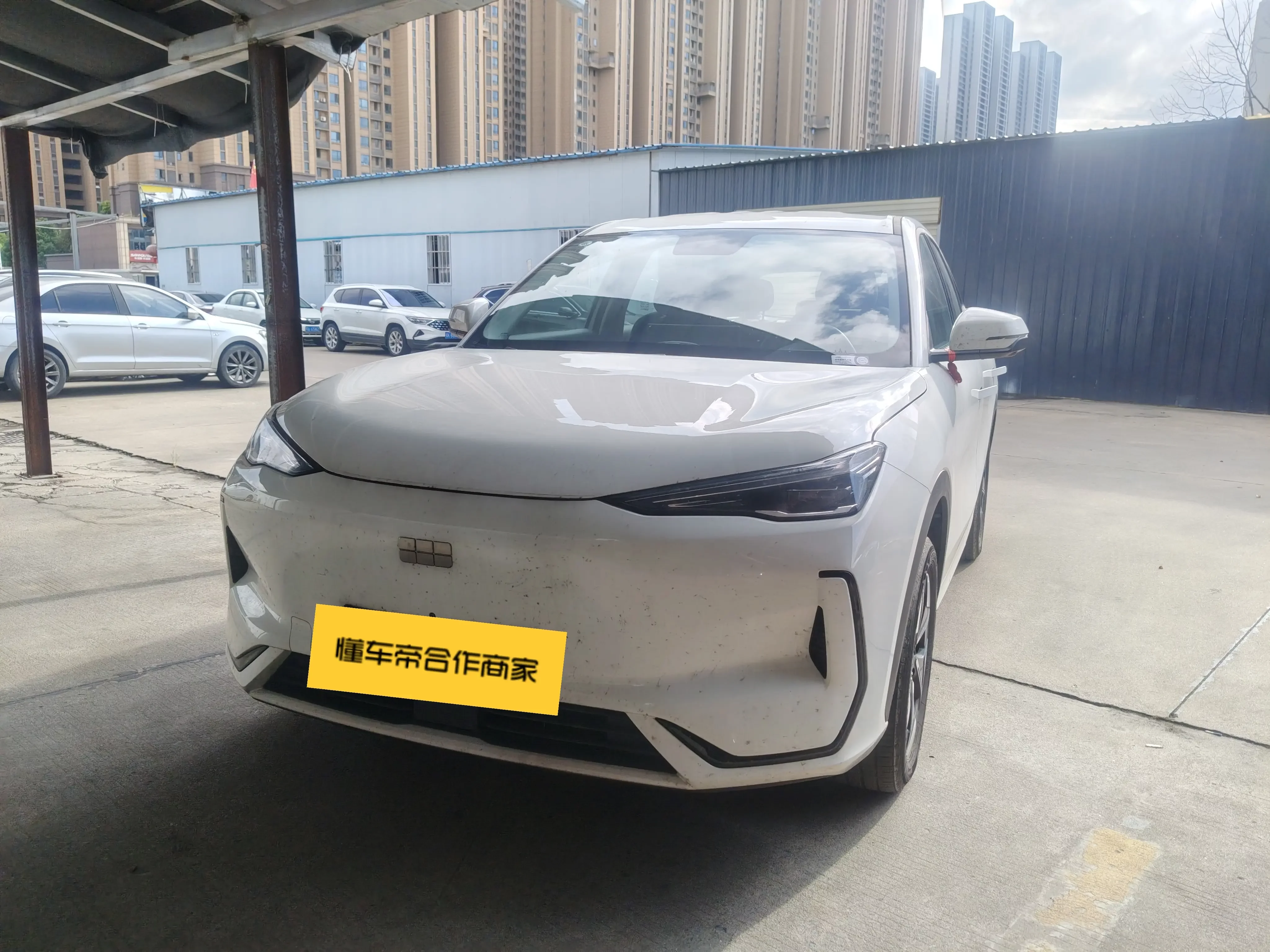 Geely Galaxy E5