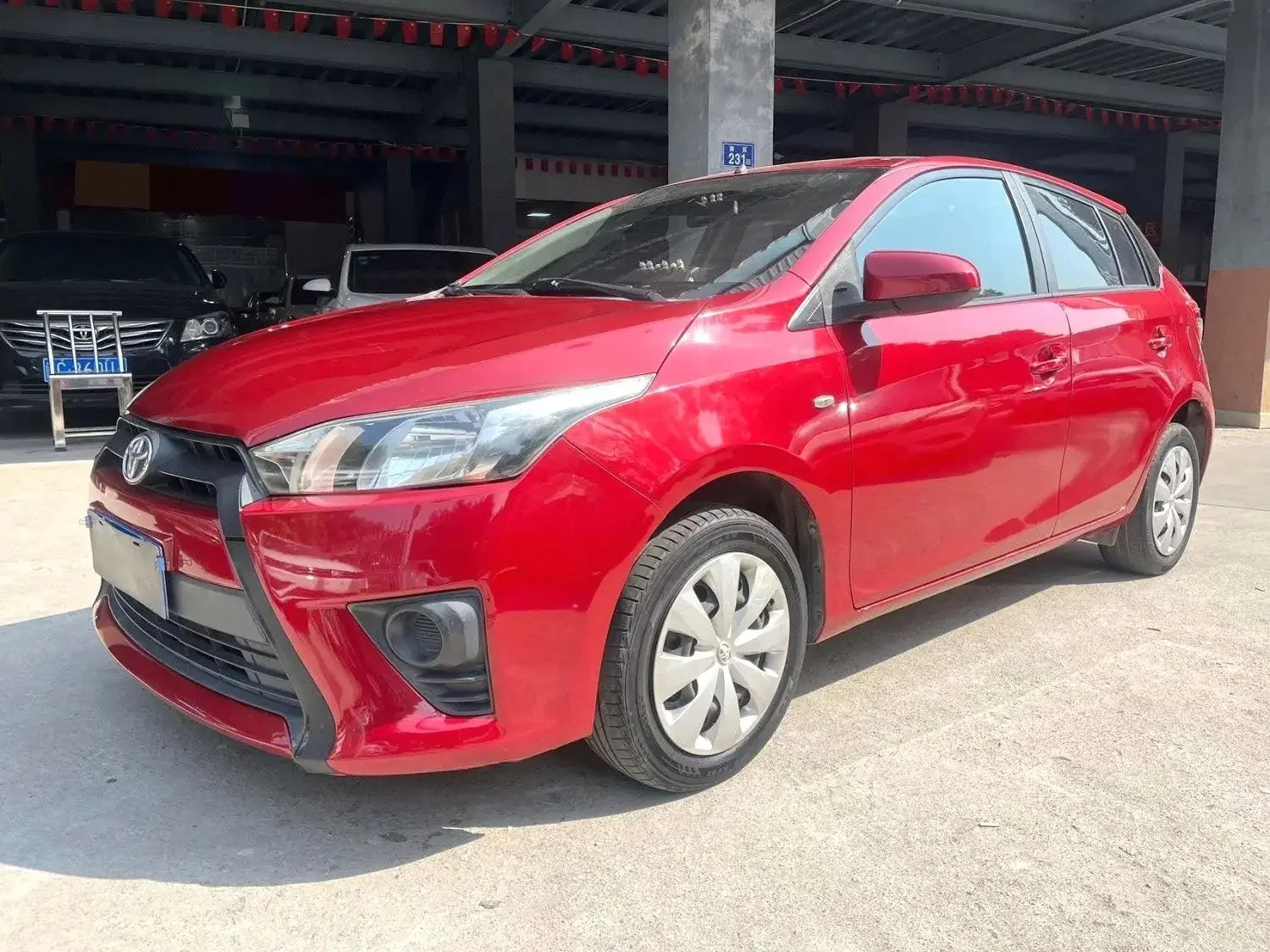 Toyota Yaris L
