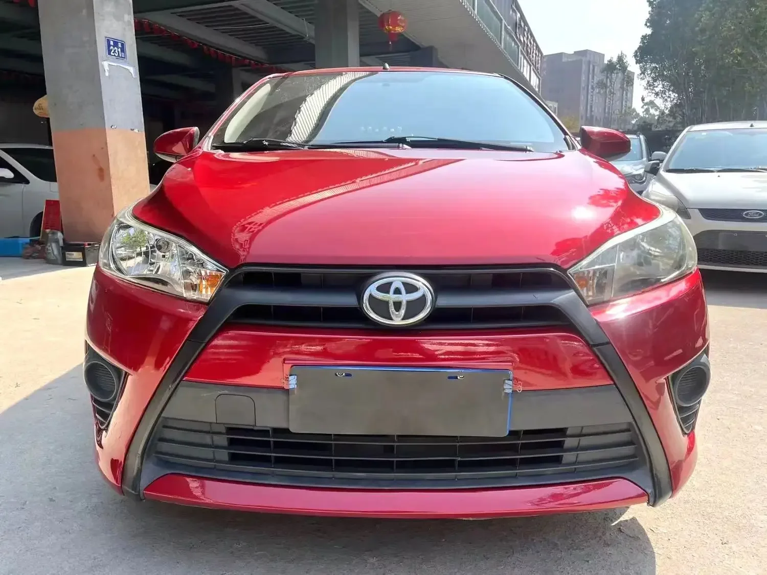 Toyota Yaris L