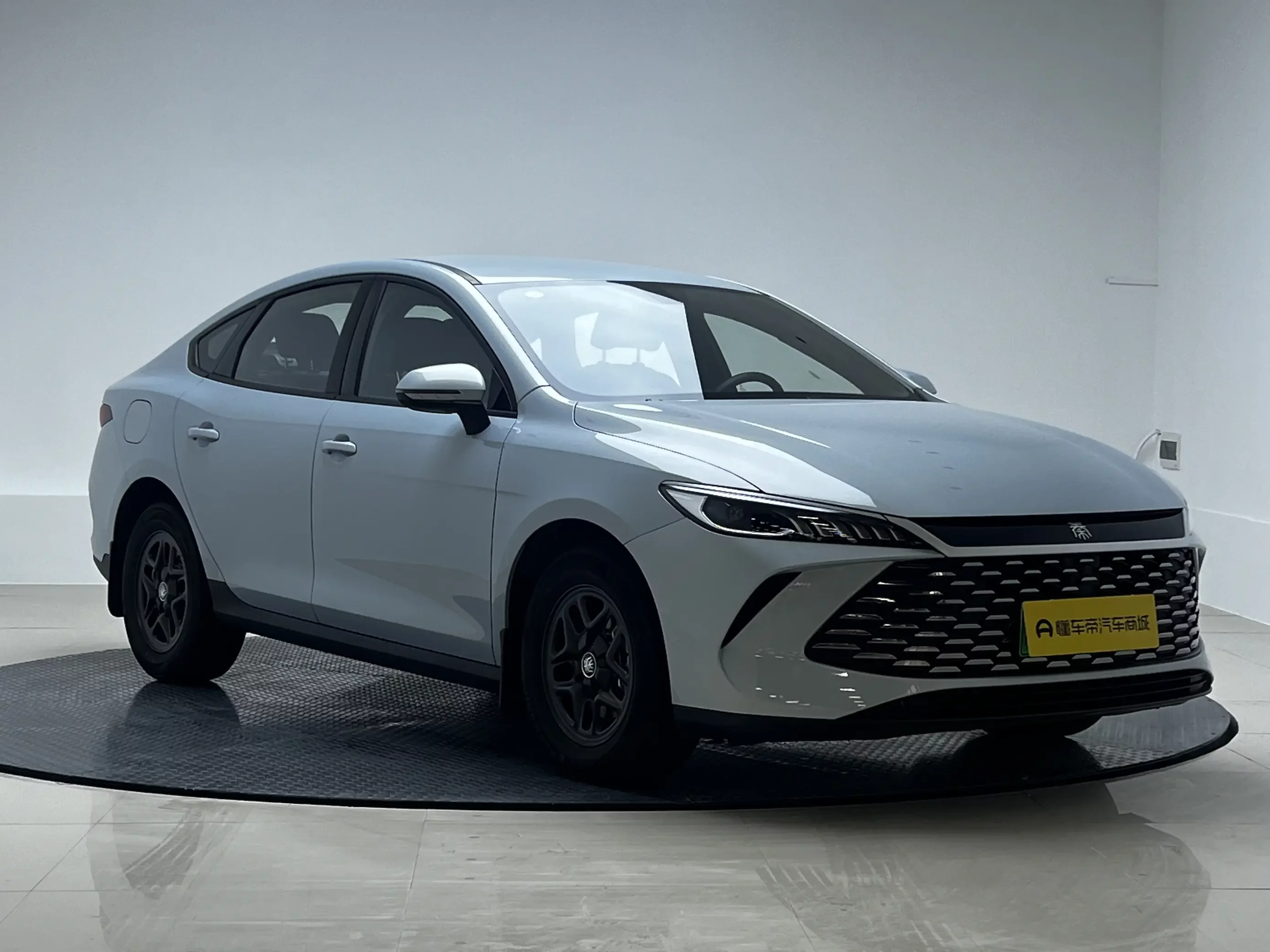 BYD Qin PLUS DM
