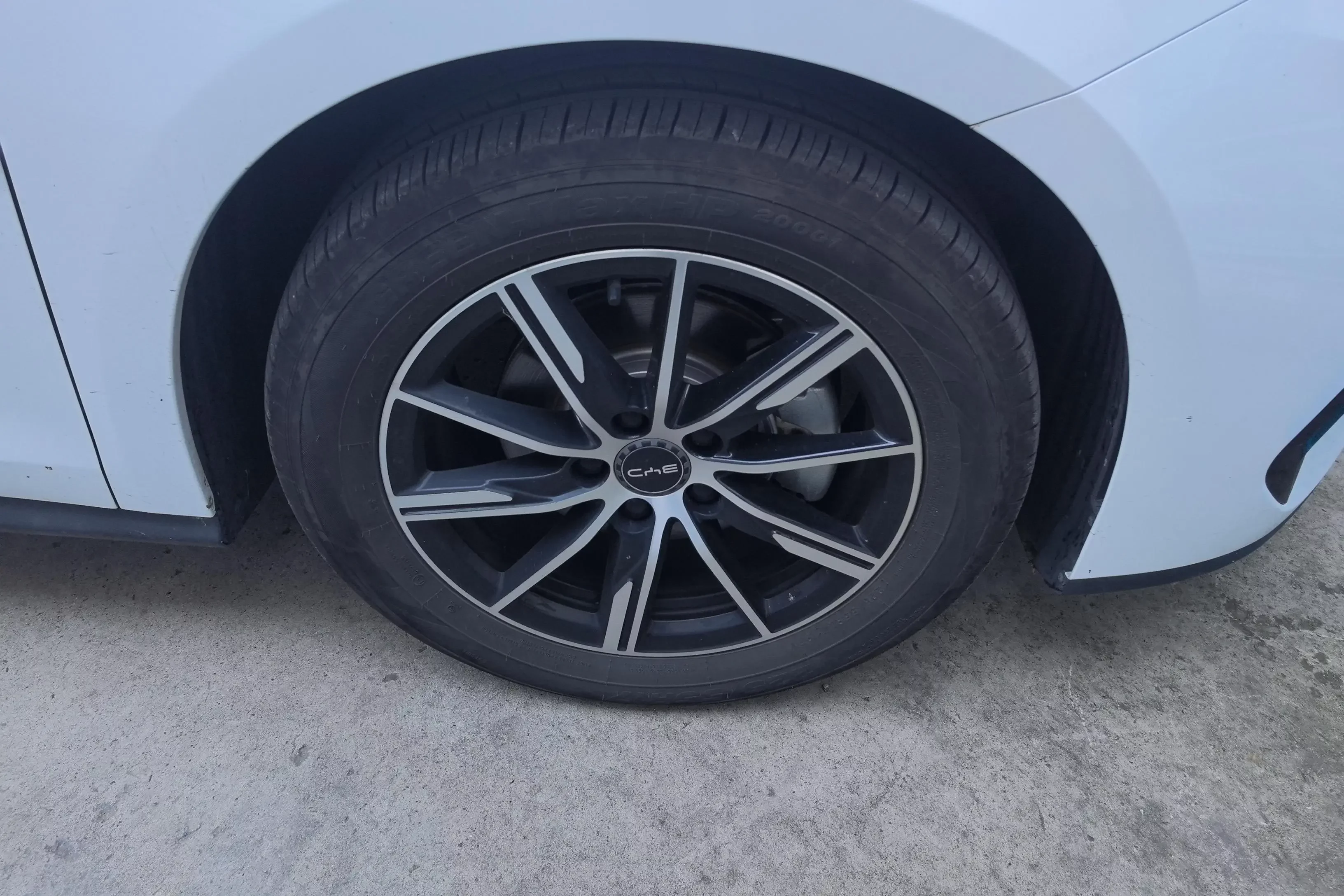 BYD Seal 06DM
