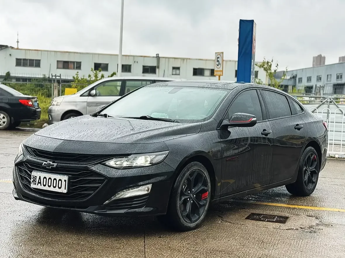 Chevrolet Malibu XL
