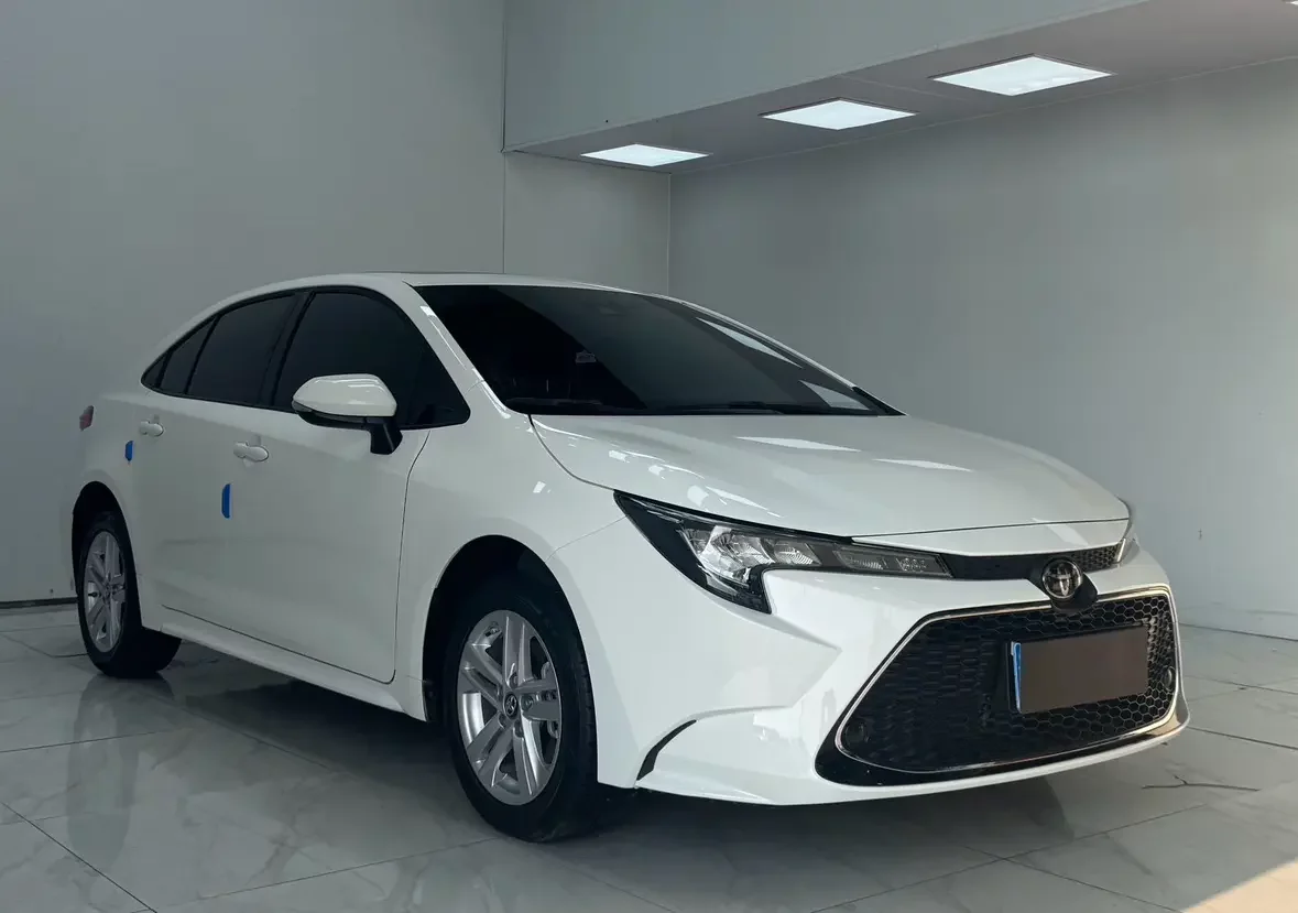 Toyota Levin (Lei Ling)