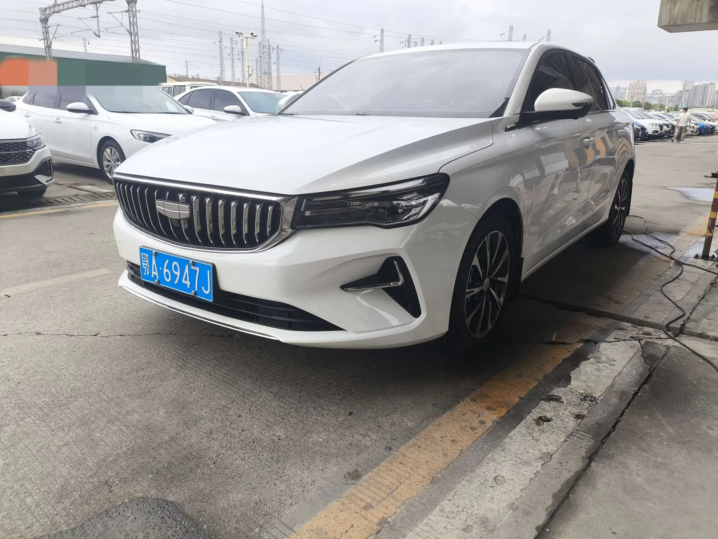 Geely emgrand