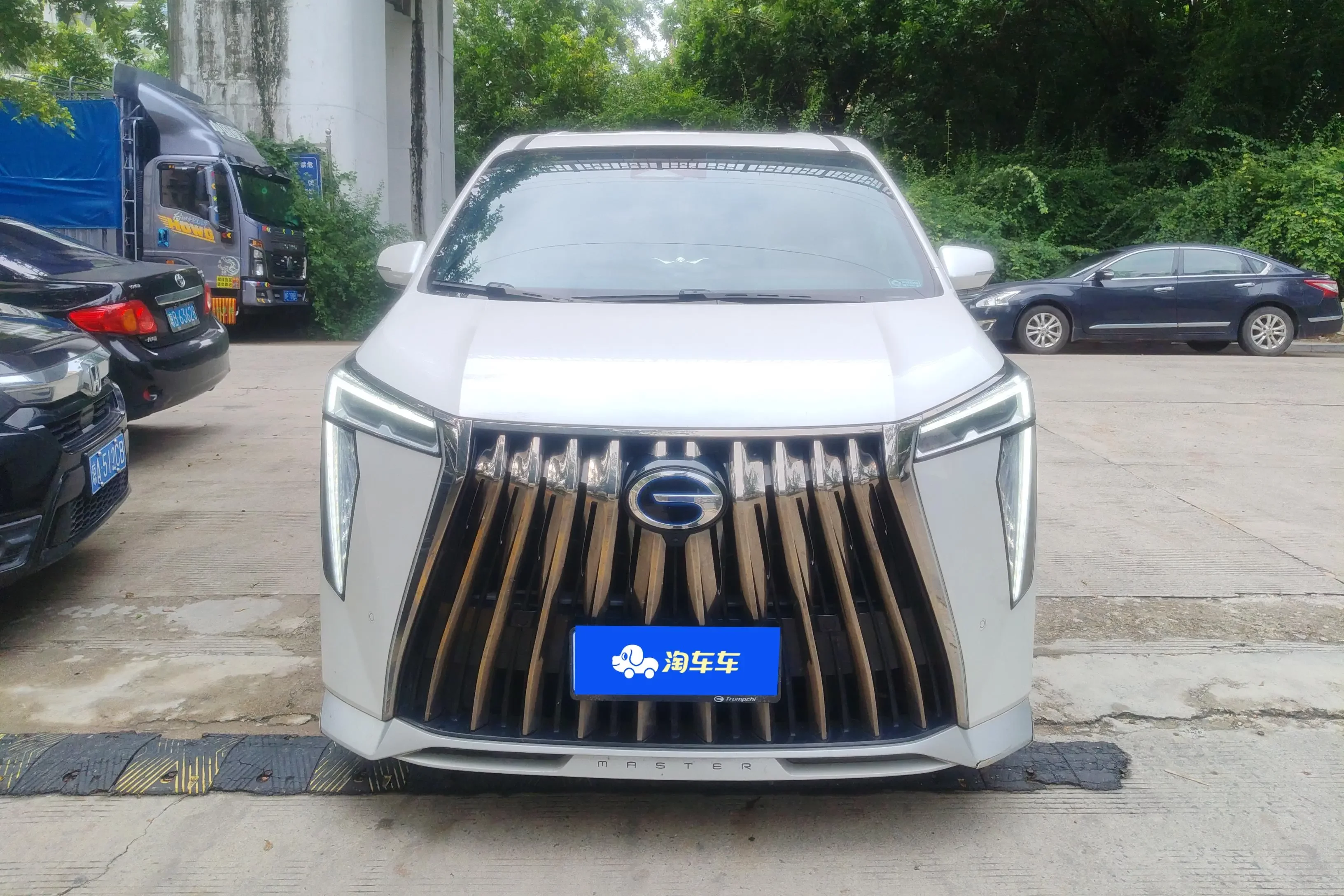 GAC Trumpchi M8