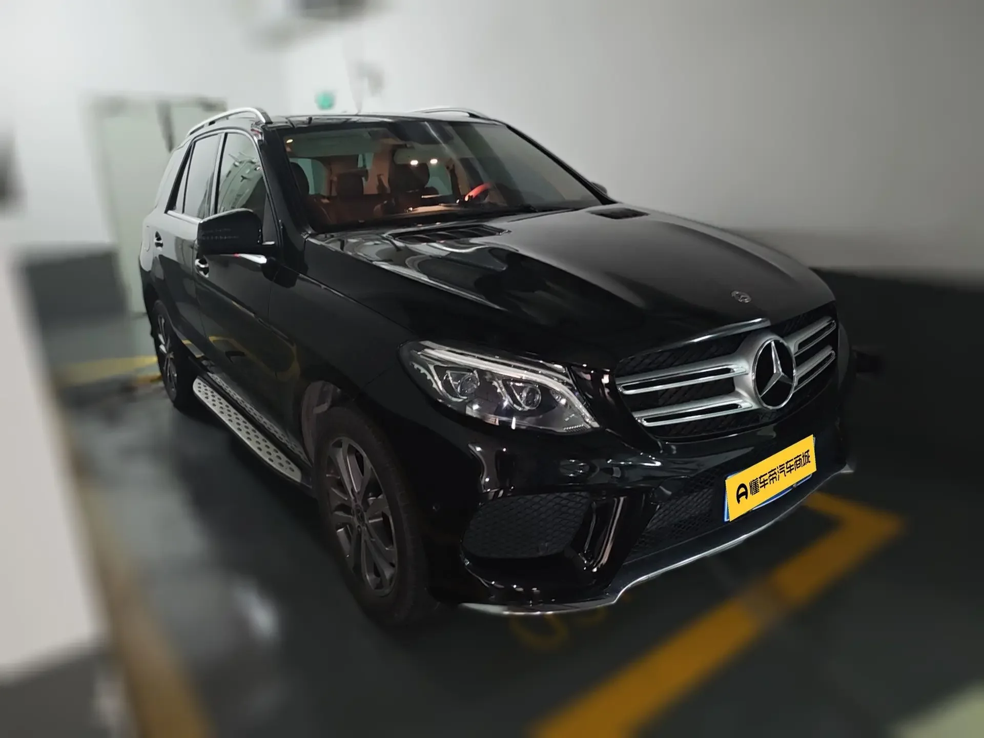 Mercedes-Benz GLE (Imported)