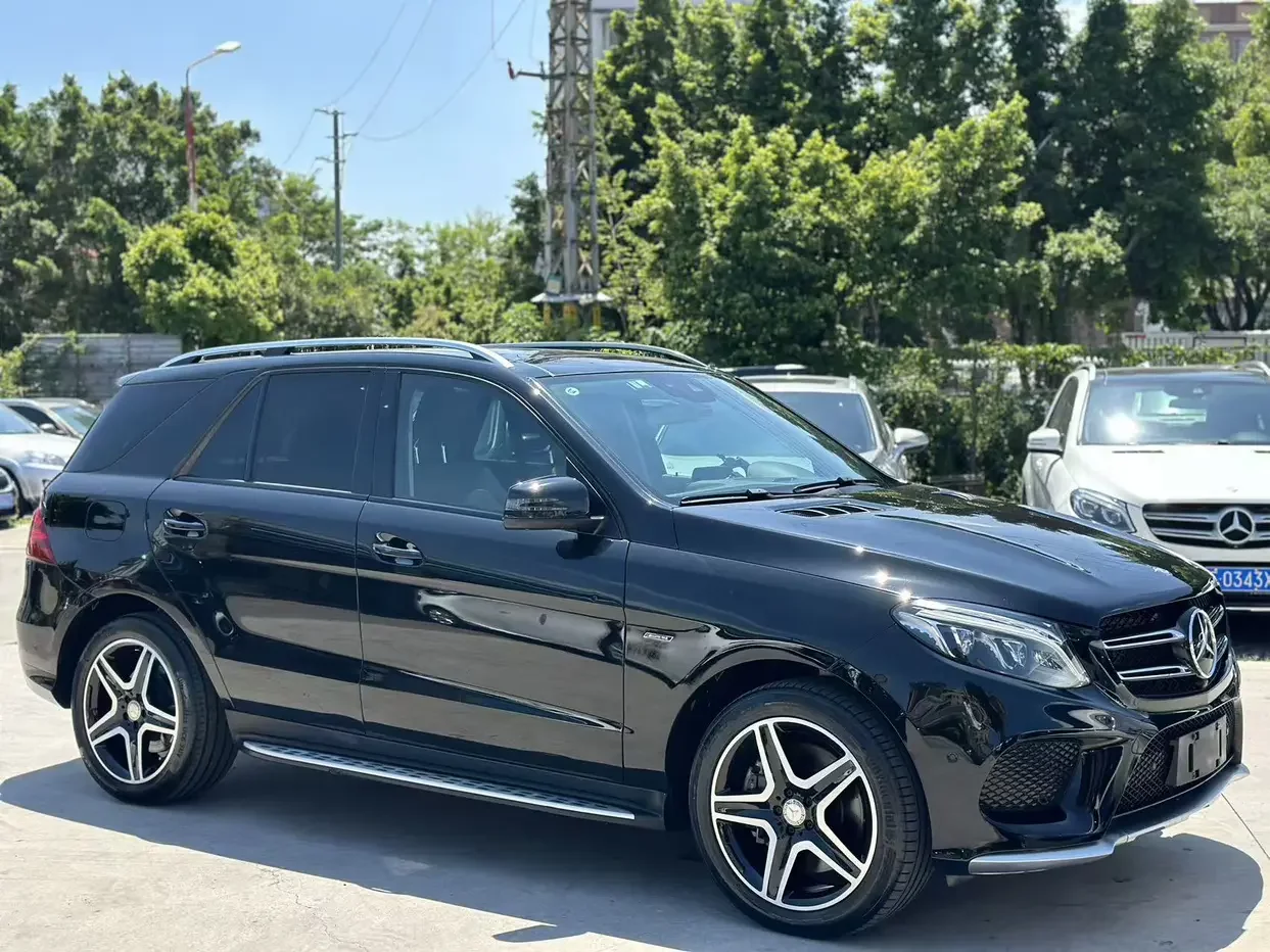 Mercedes-Benz GLE (Imported)