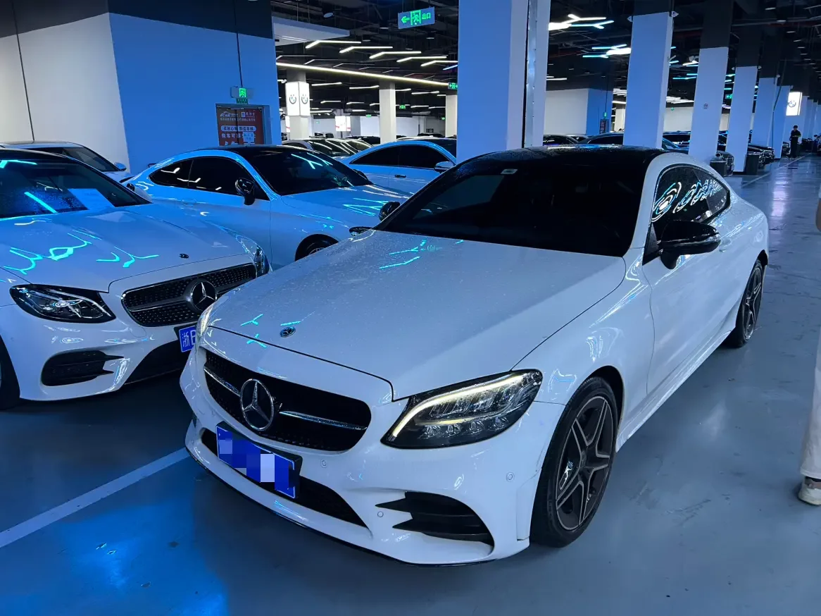 Mercedes-Benz C-Class