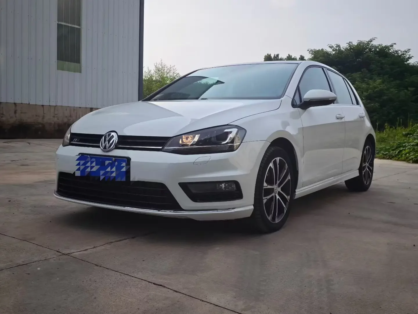 Volkswagen golf