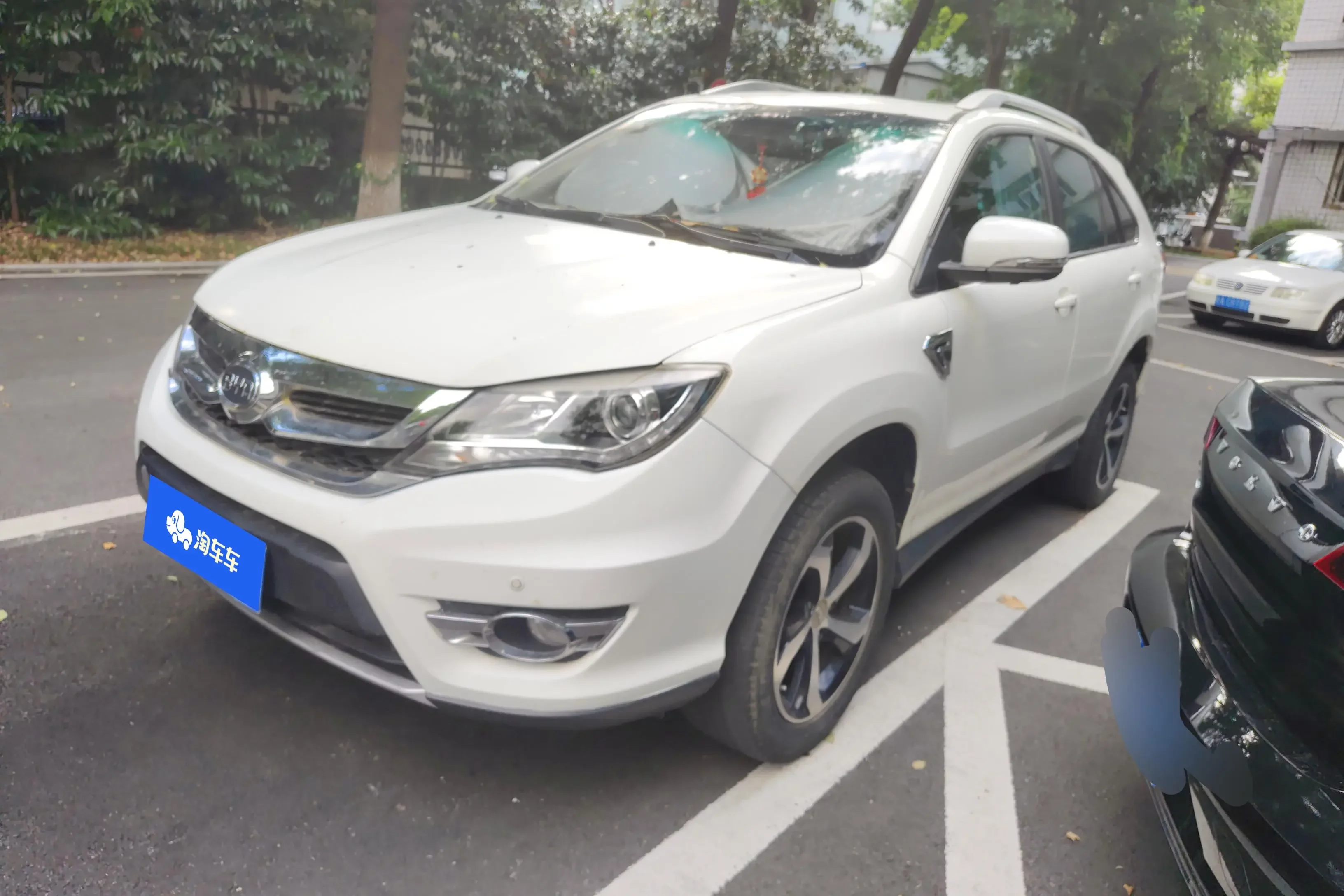BYD S7