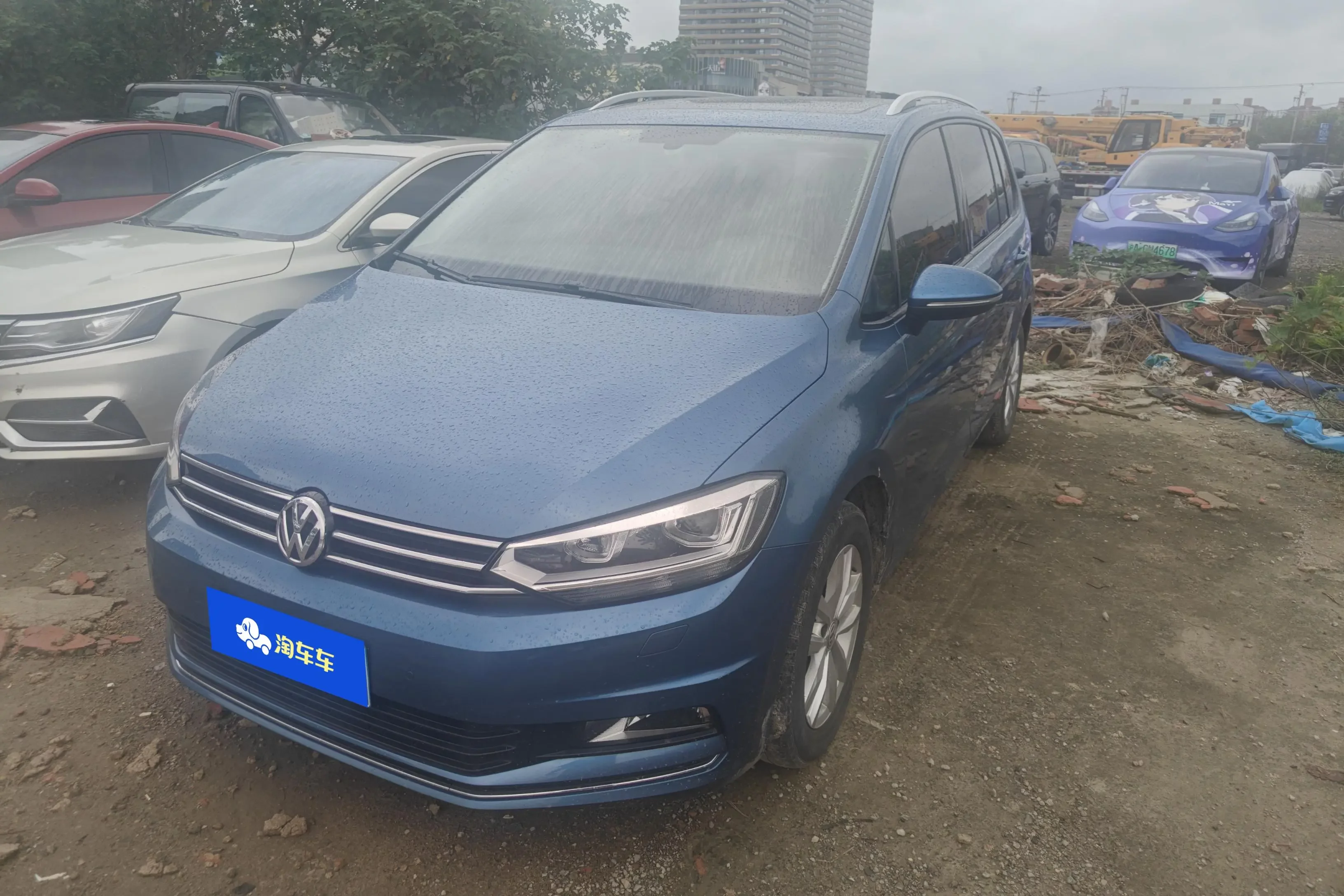 Volkswagen Touran L