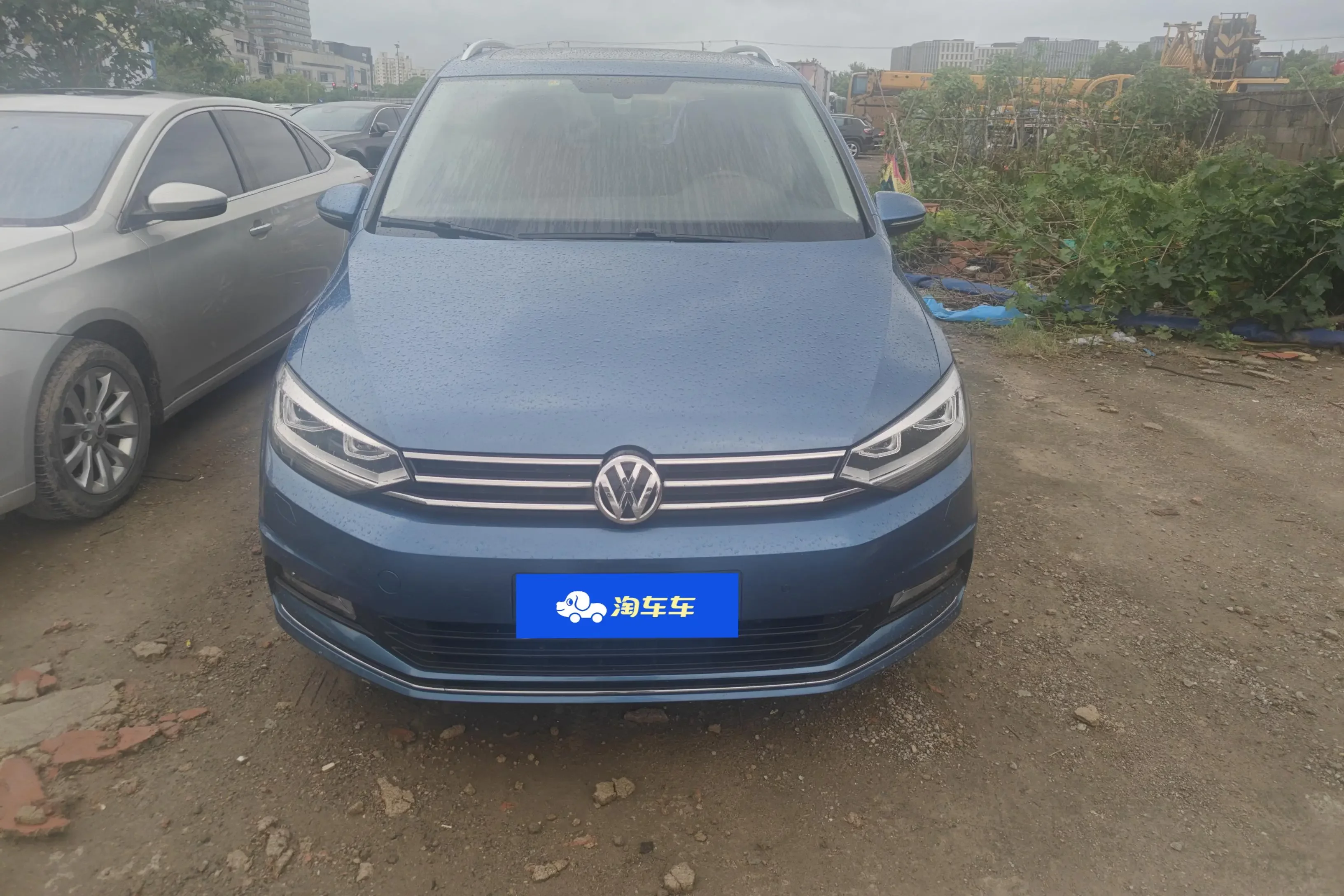 Volkswagen Touran L