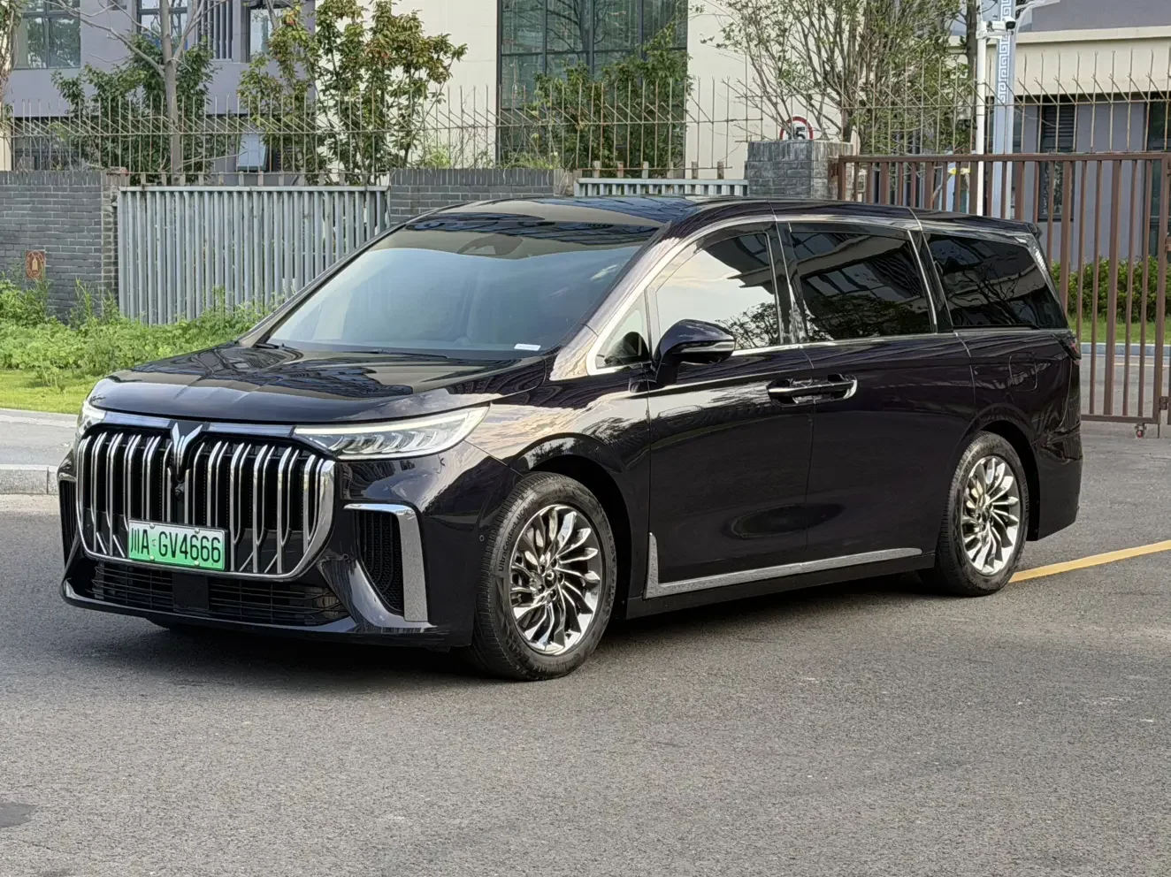 Voyah Lantu Dreamer PHEV
