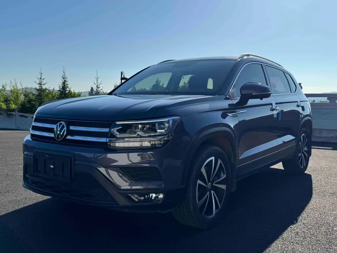 Volkswagen Tharu