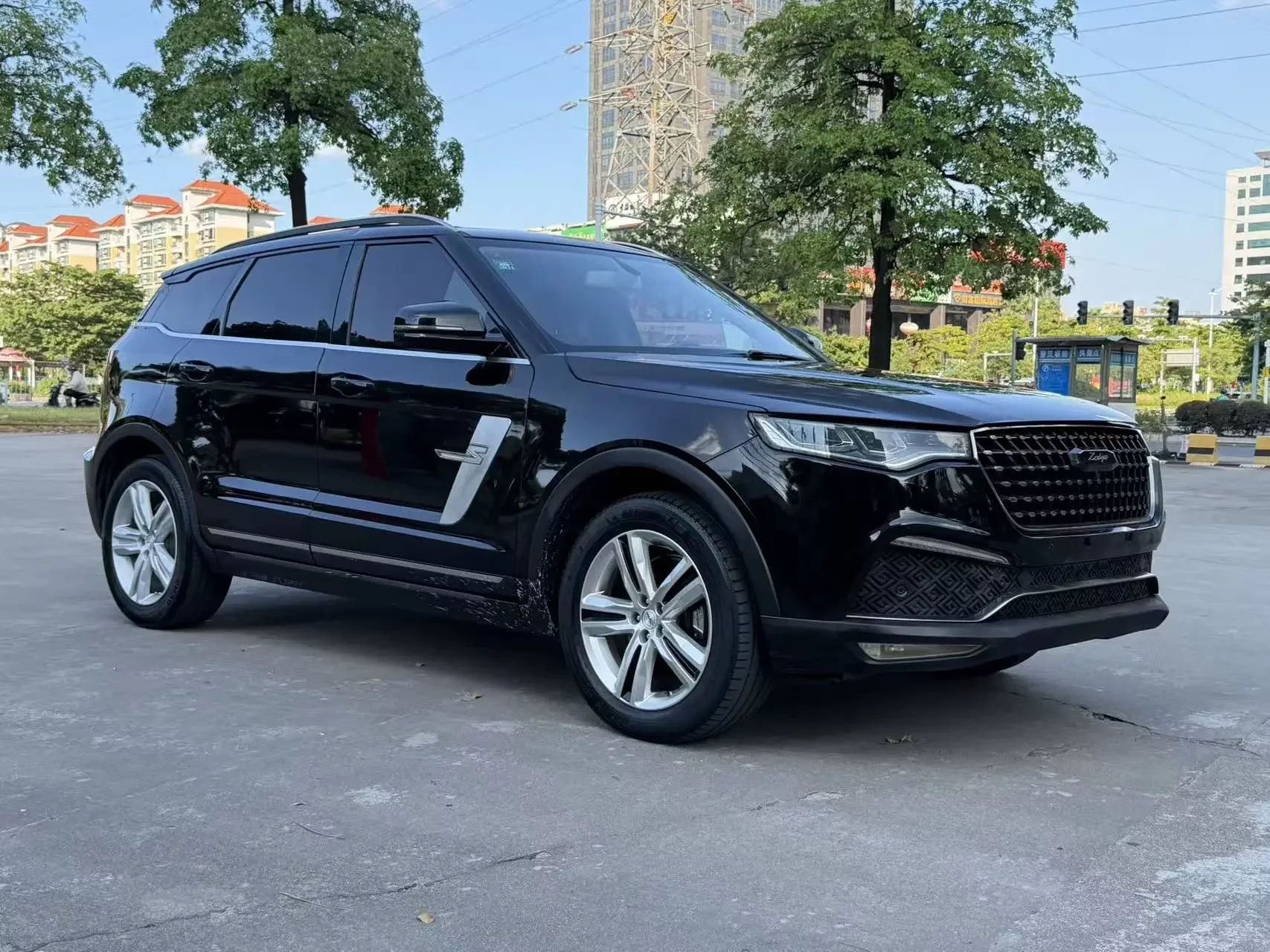 Zotye T700