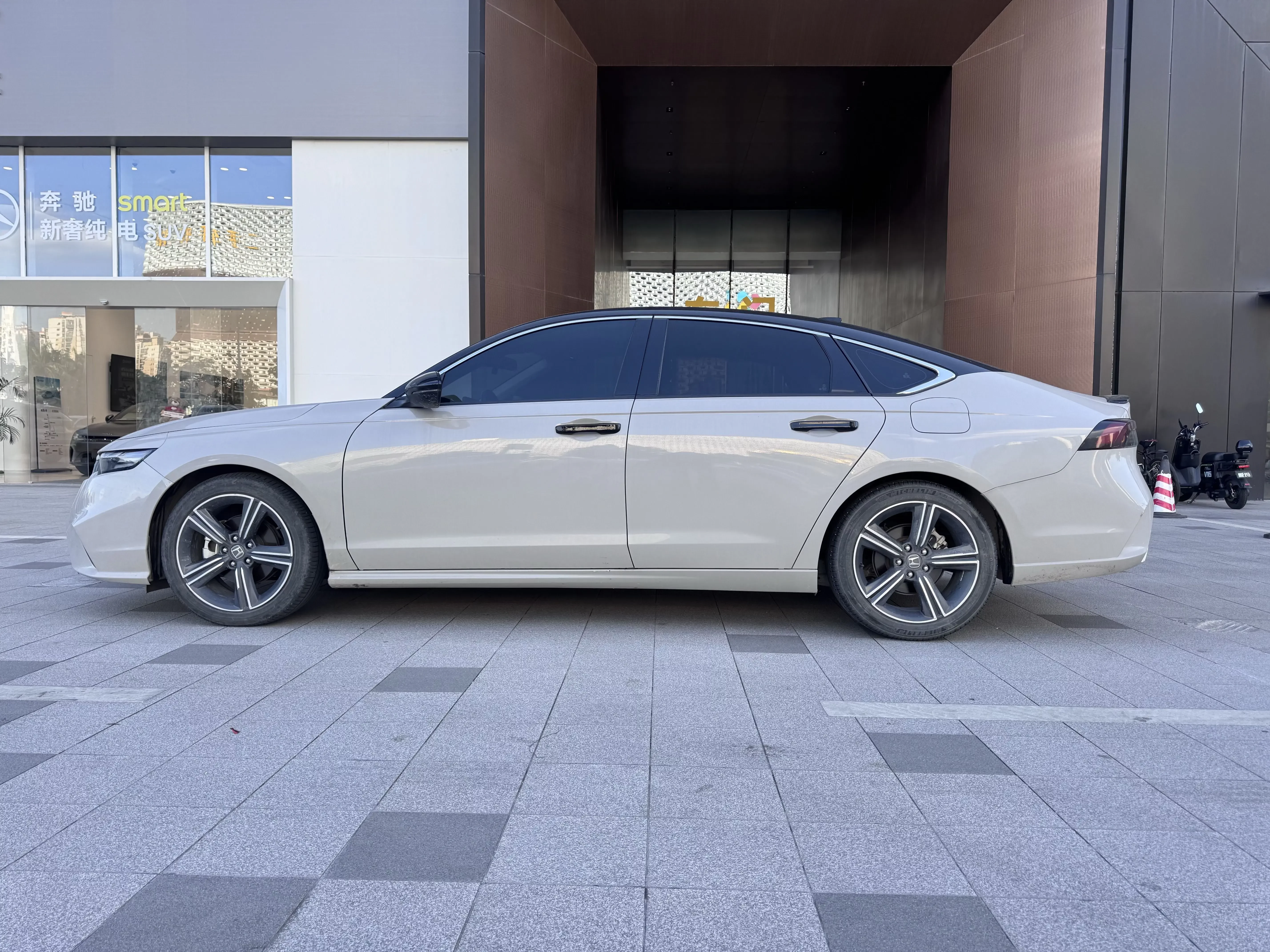 Honda Inspire (Yingshipai)