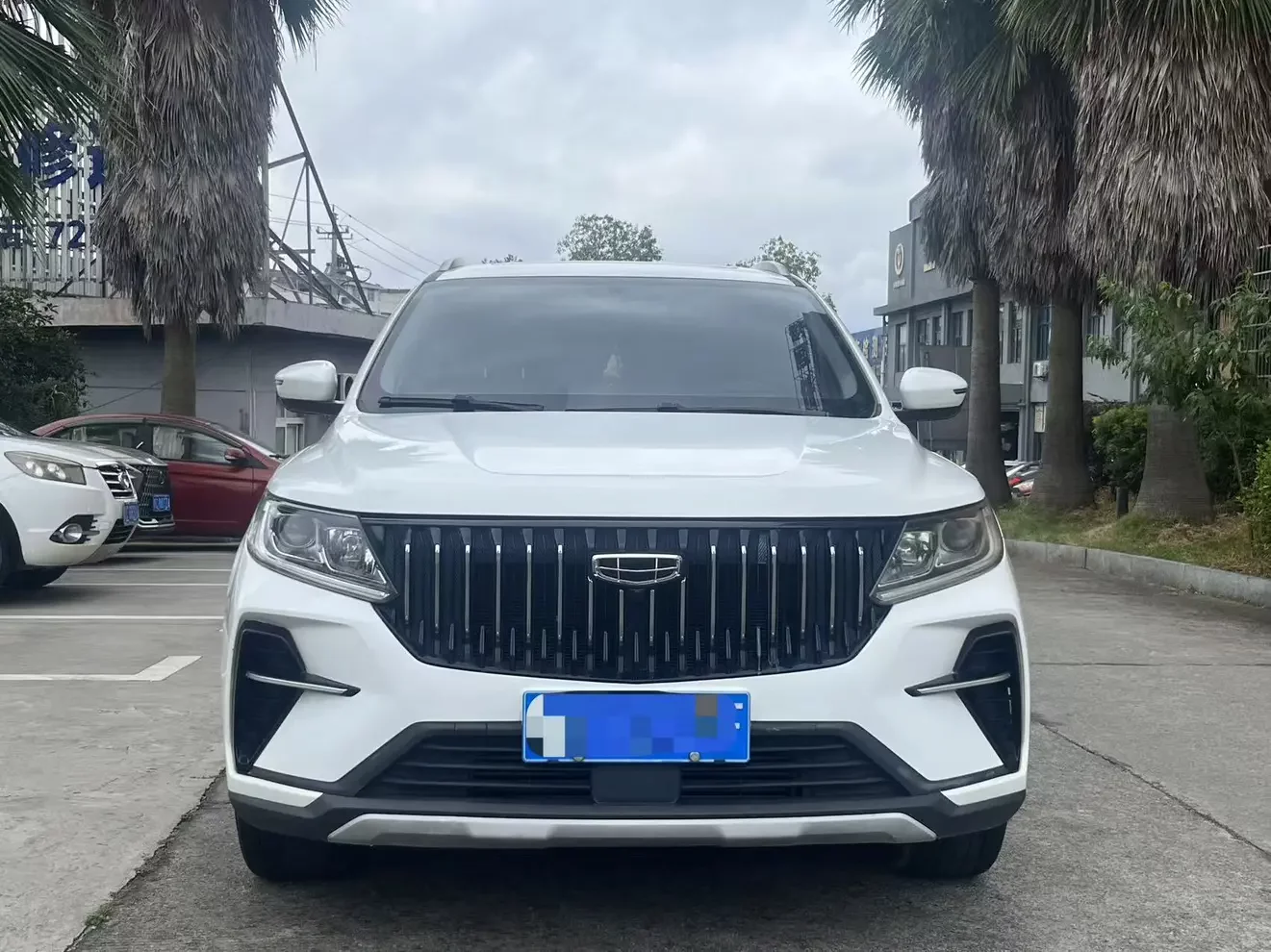 Geely Vision X6