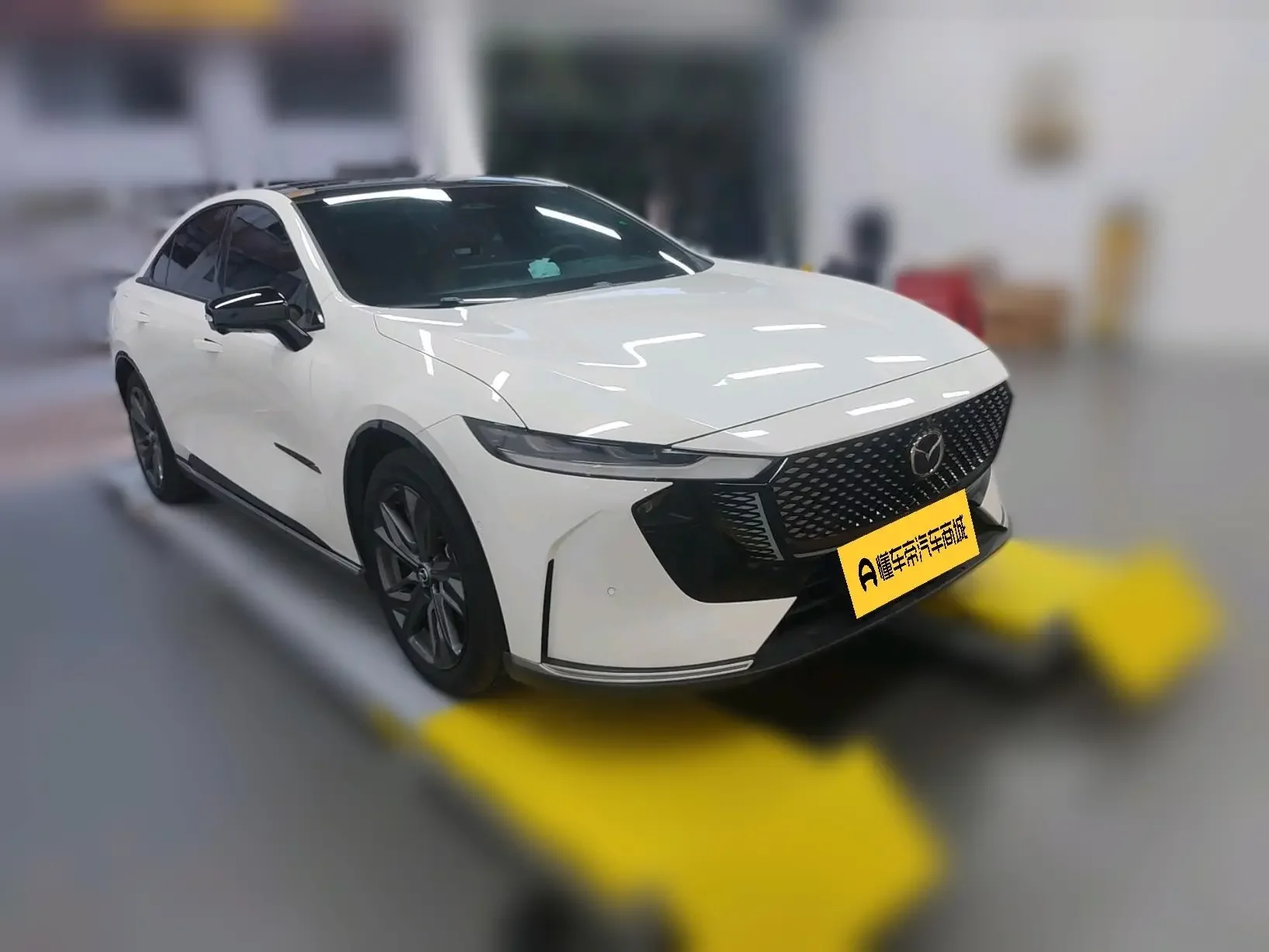 Mazda EZ-6