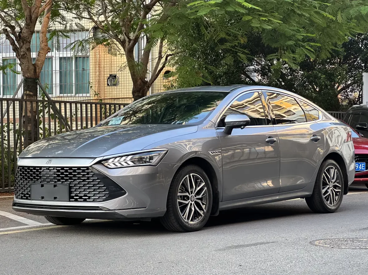 BYD Qin PLUS DM