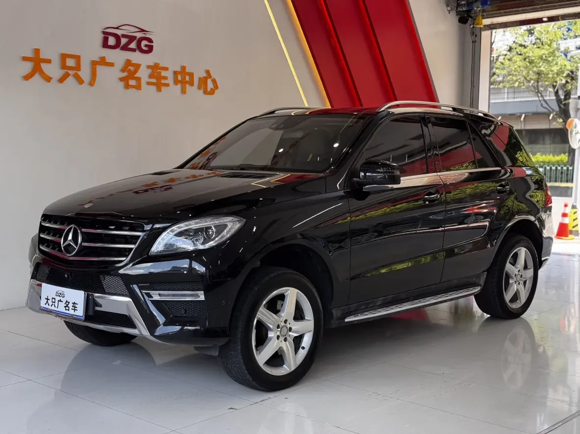 Mercedes-Benz M Class