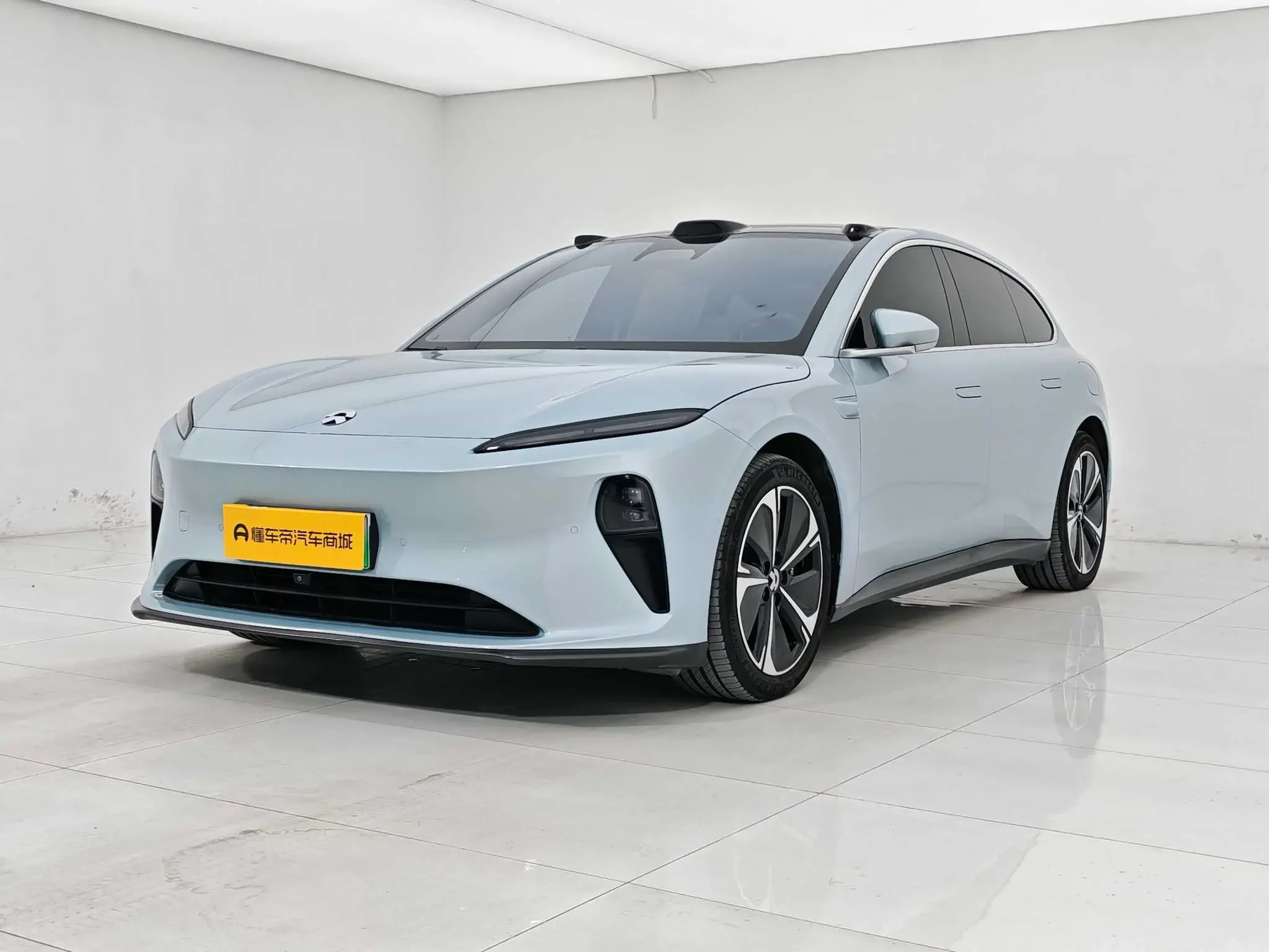 NIO ET5T