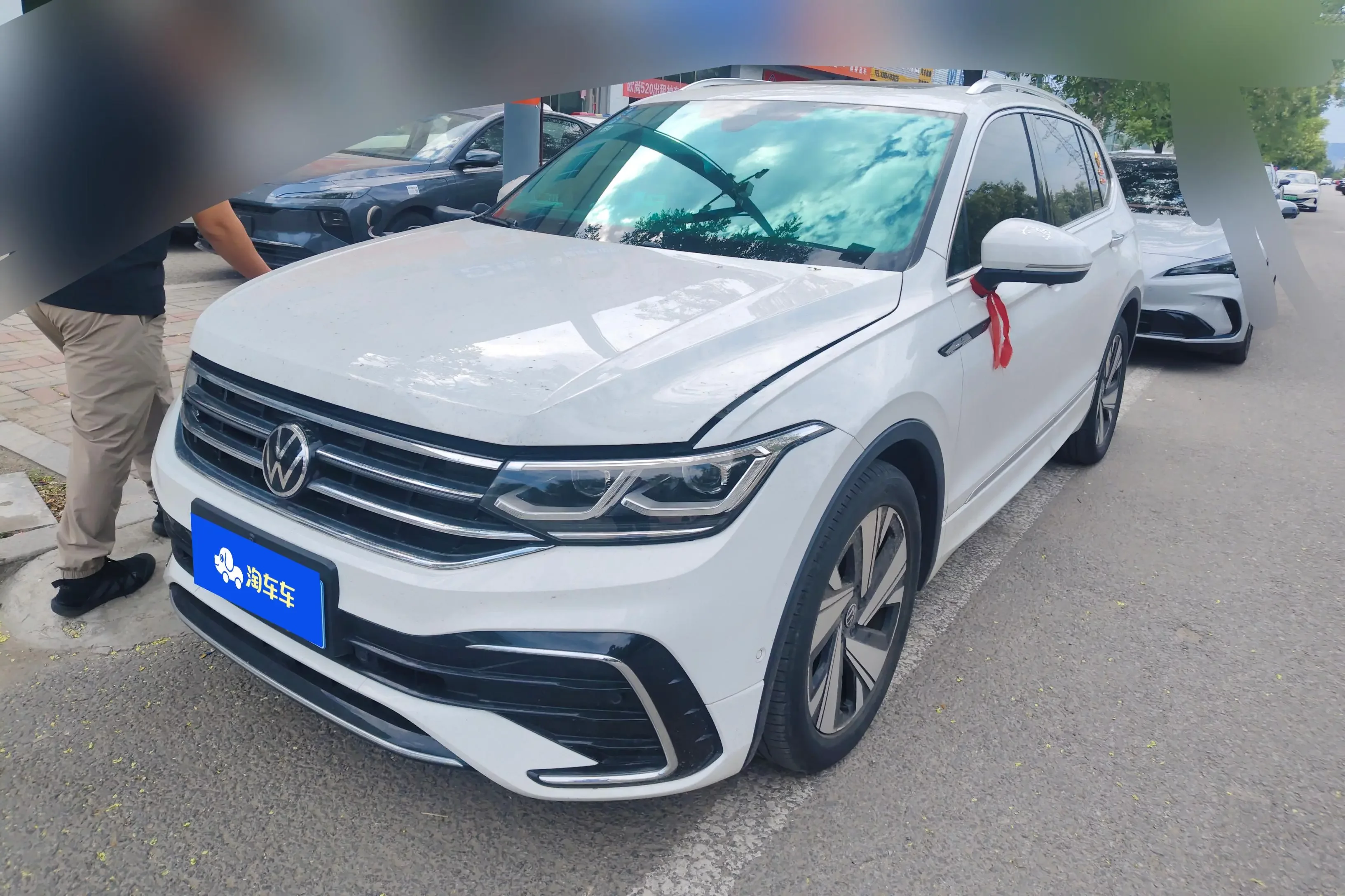Volkswagen Tiguan L