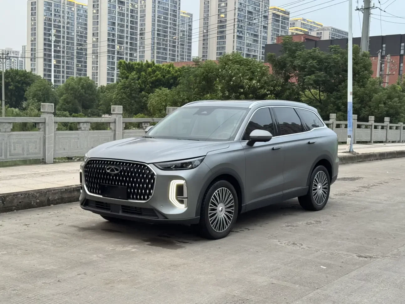 Chery Tiggo 8L