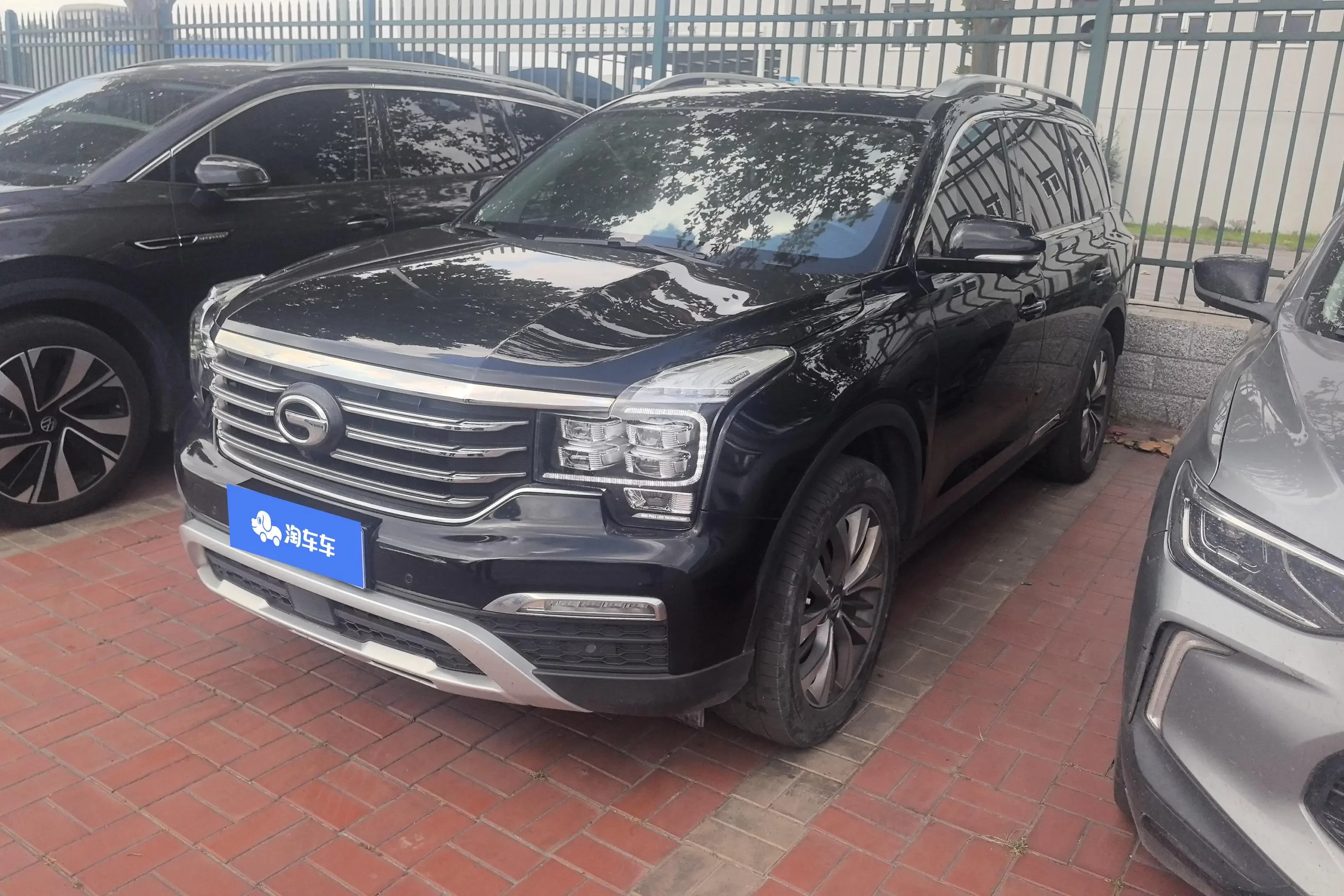 GAC Trumpchi GS8