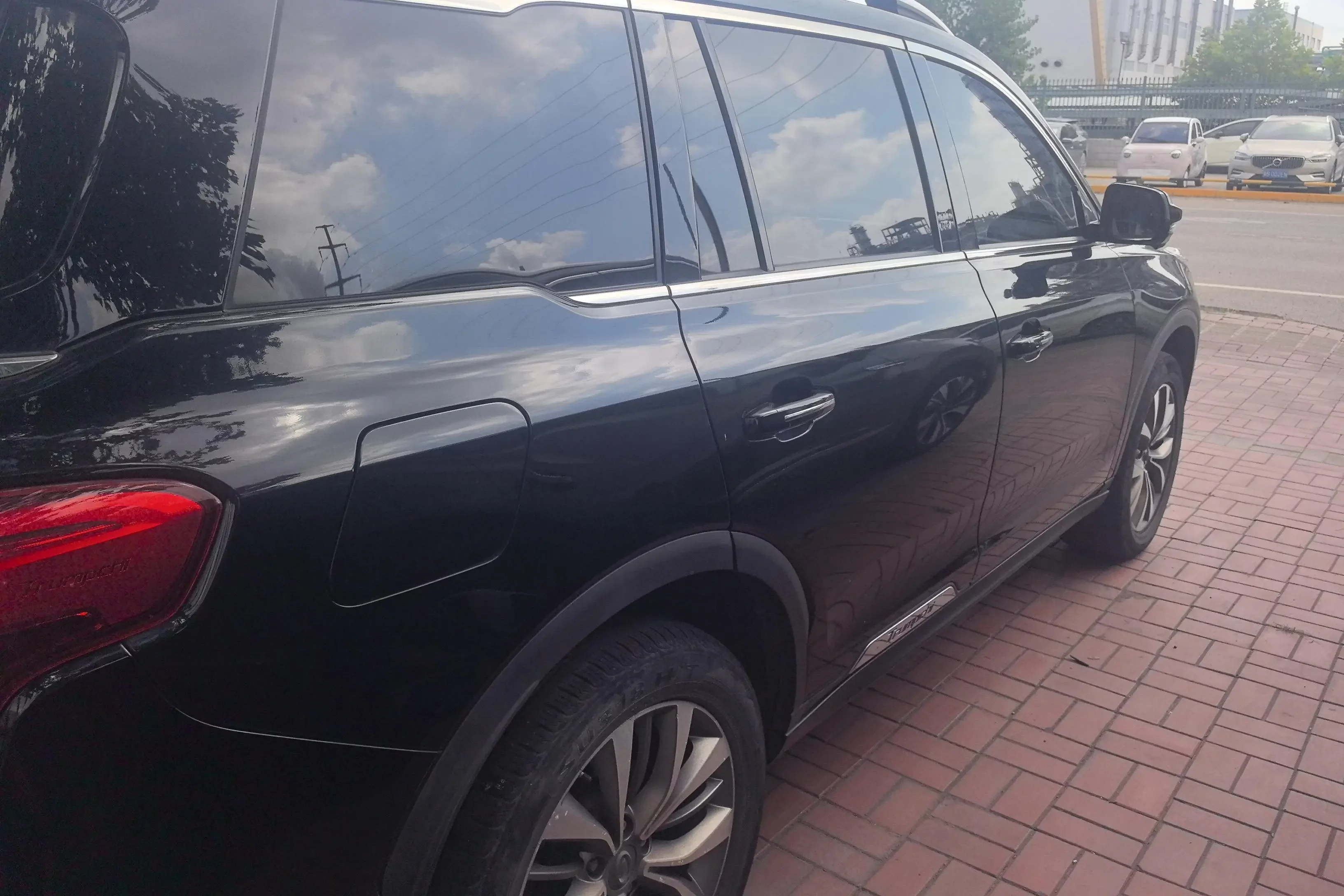 GAC Trumpchi GS8