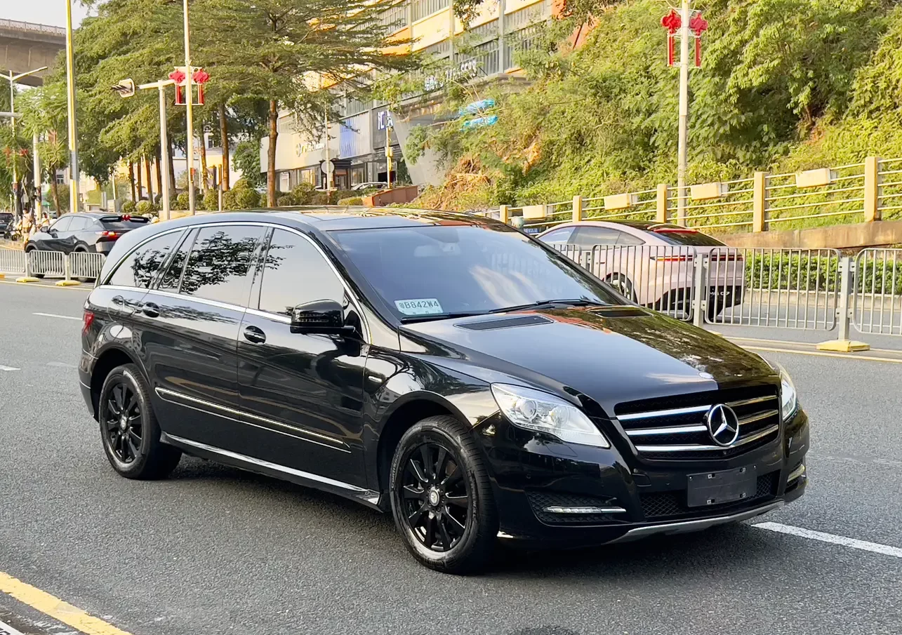 Mercedes-Benz R-Class