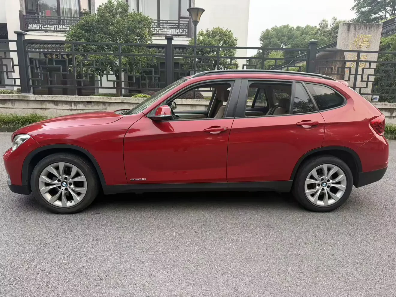 BMW X1