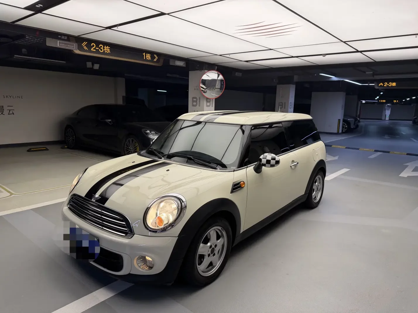 MINI CLUBMAN
