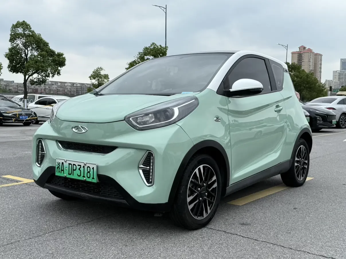 Chery QQ eQ1 (little ant)