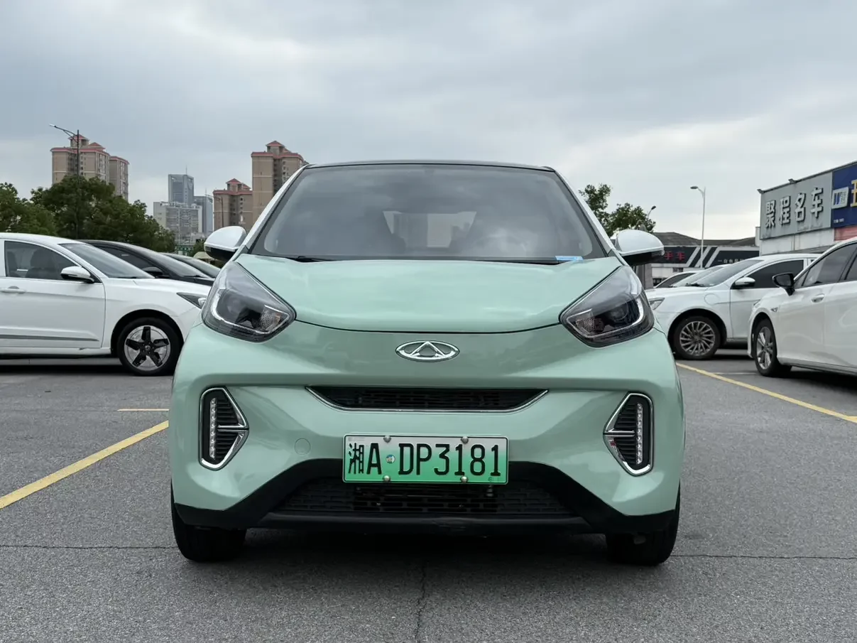 Chery QQ eQ1 (little ant)