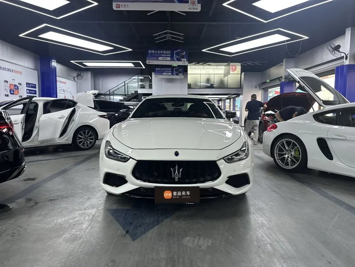 Maserati Ghibli