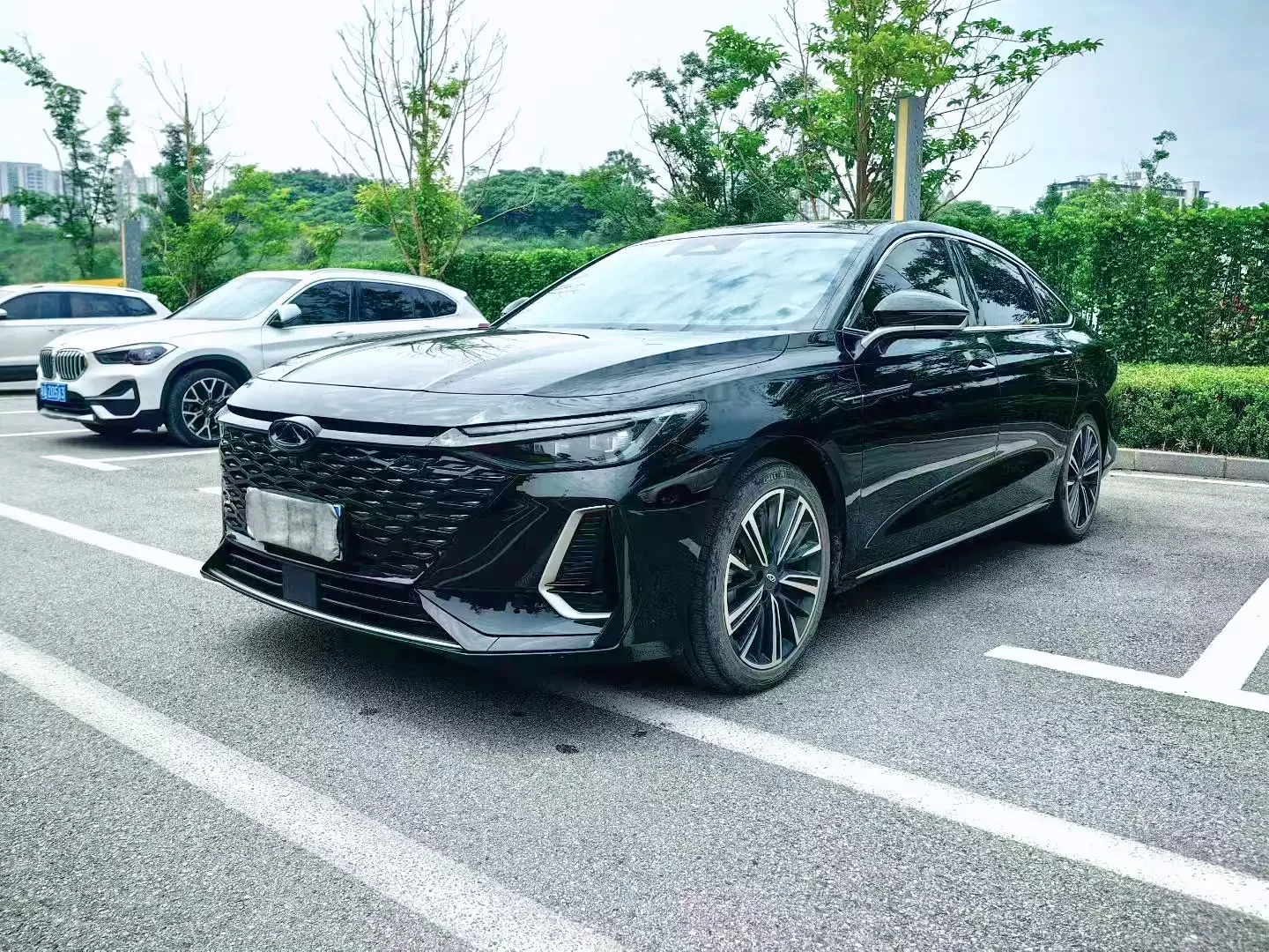 Chery Arrizo 8
