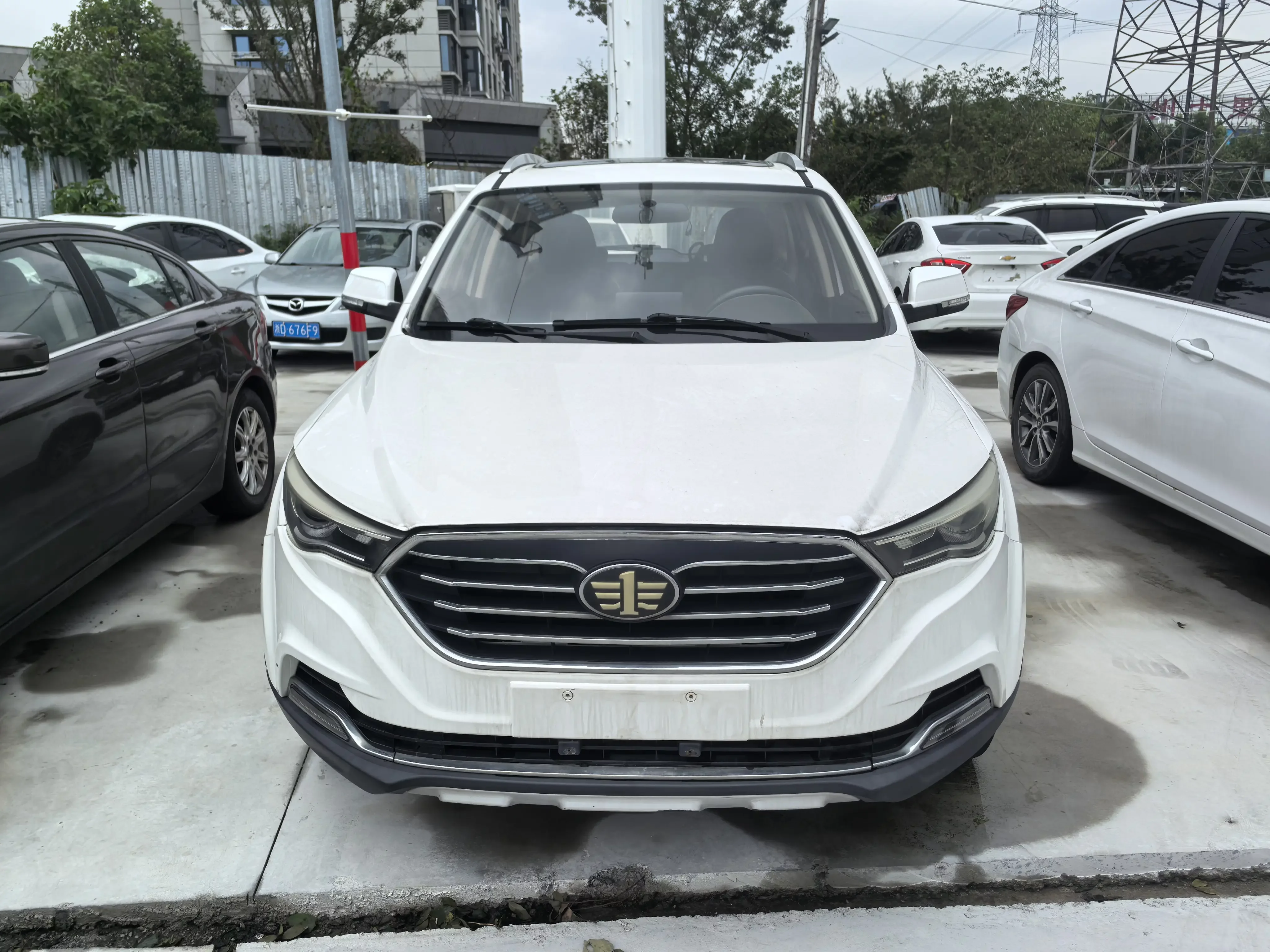 FAW Bestune X40 (Besturn X40)