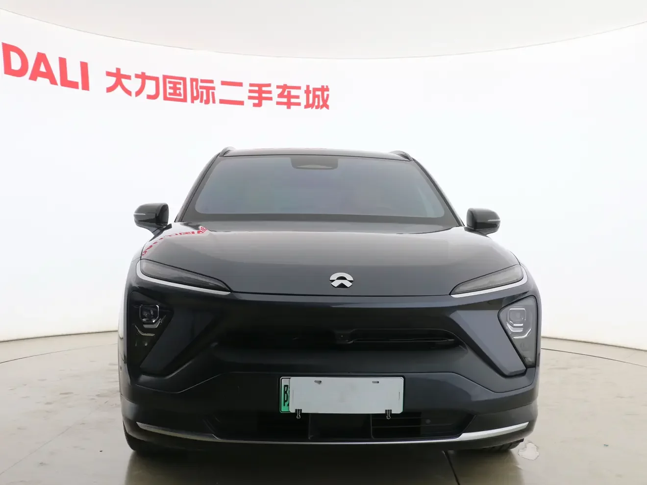 NIO ES6