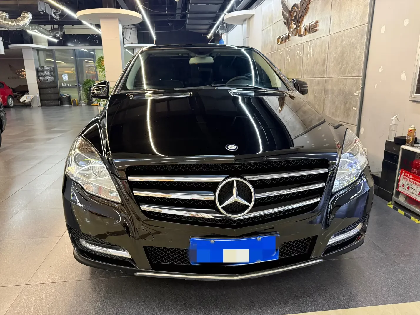 Mercedes-Benz R-Class