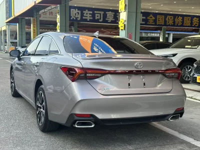 Toyota Avalon