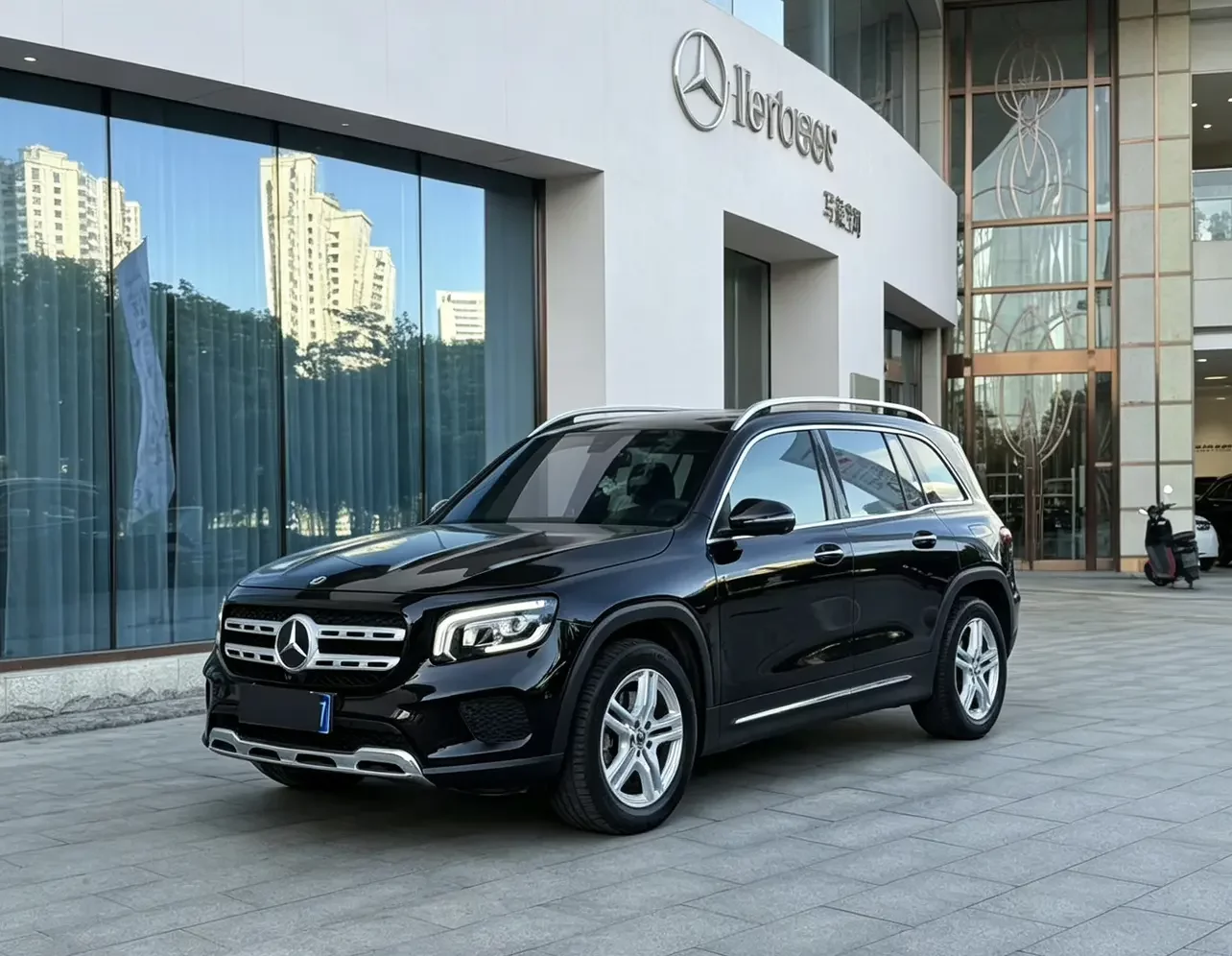 Mercedes-Benz GLB