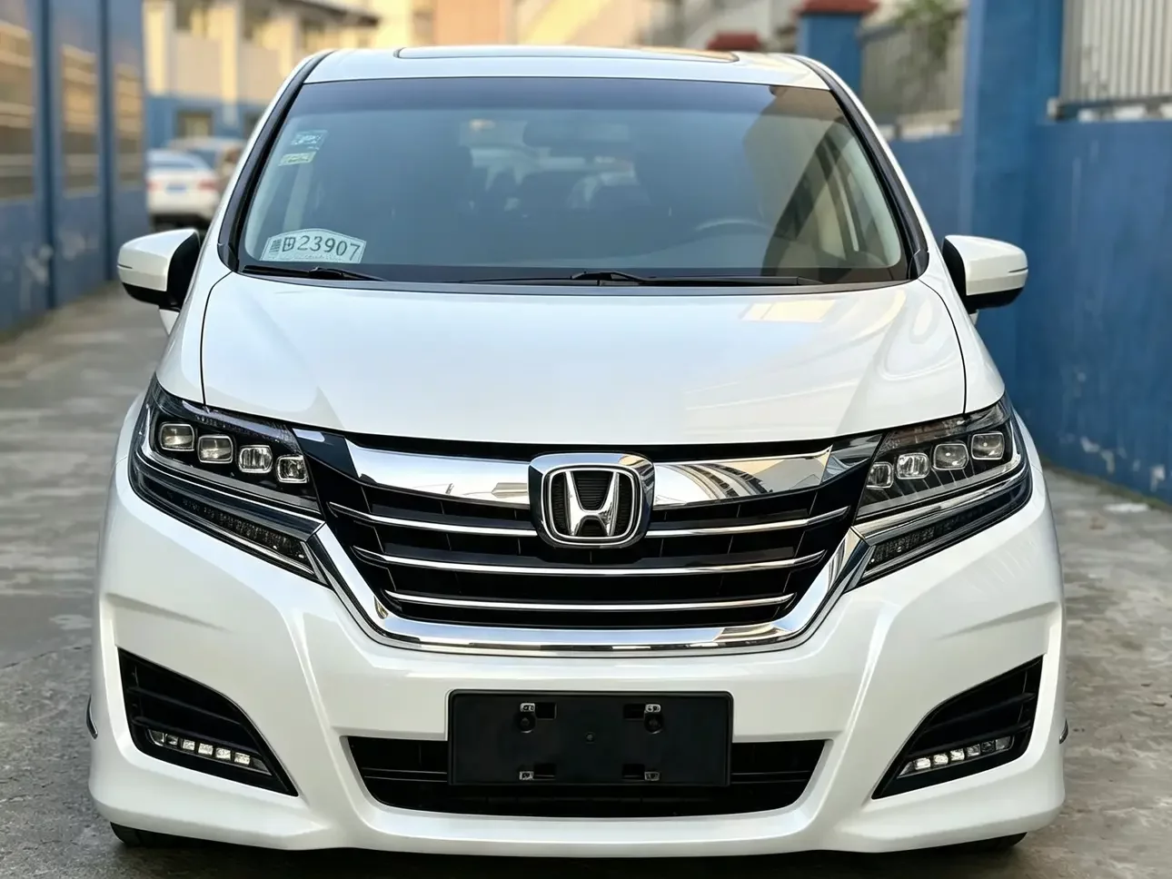 Honda Elysion (Alison)