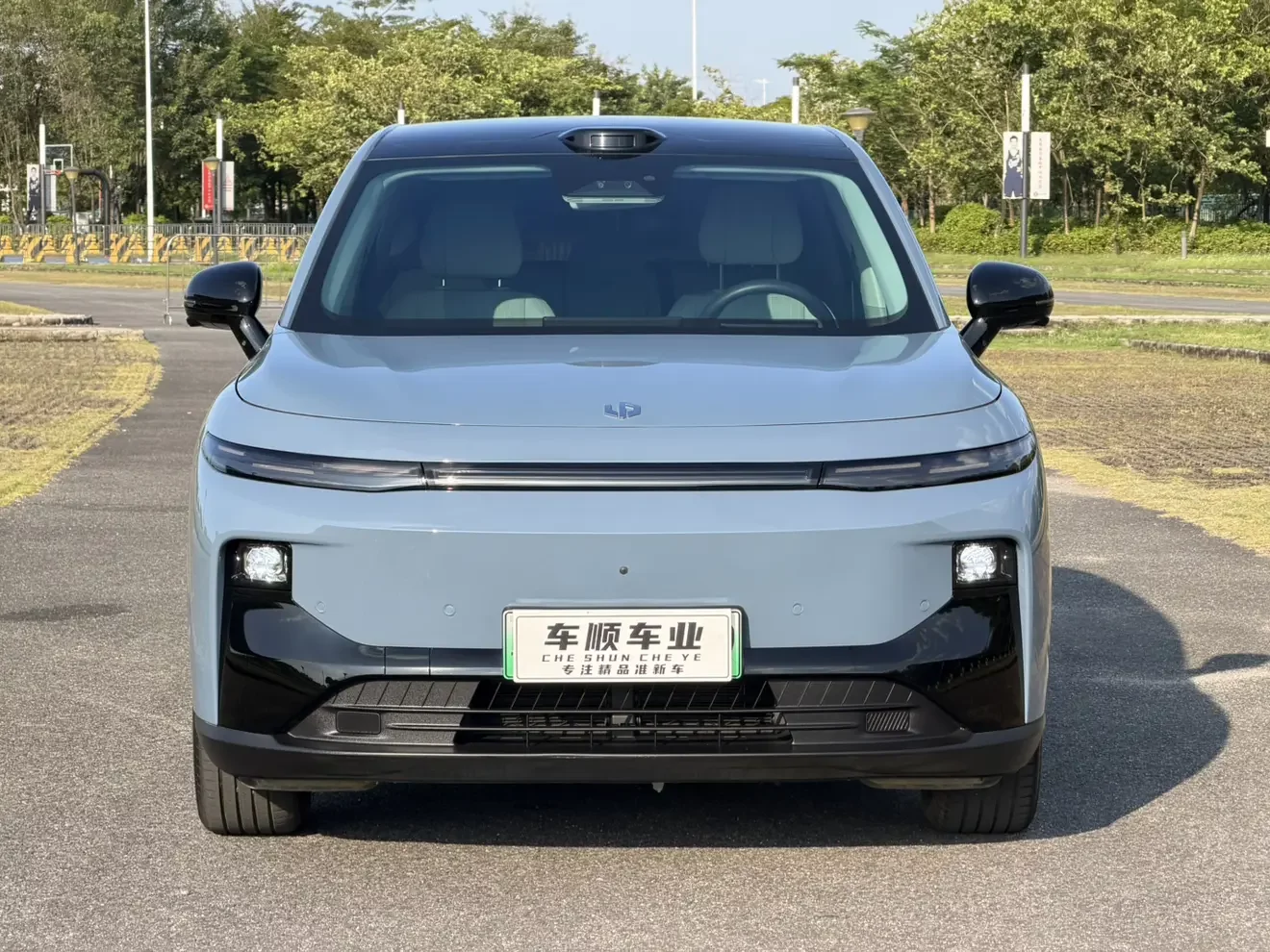 Leapmotor B10