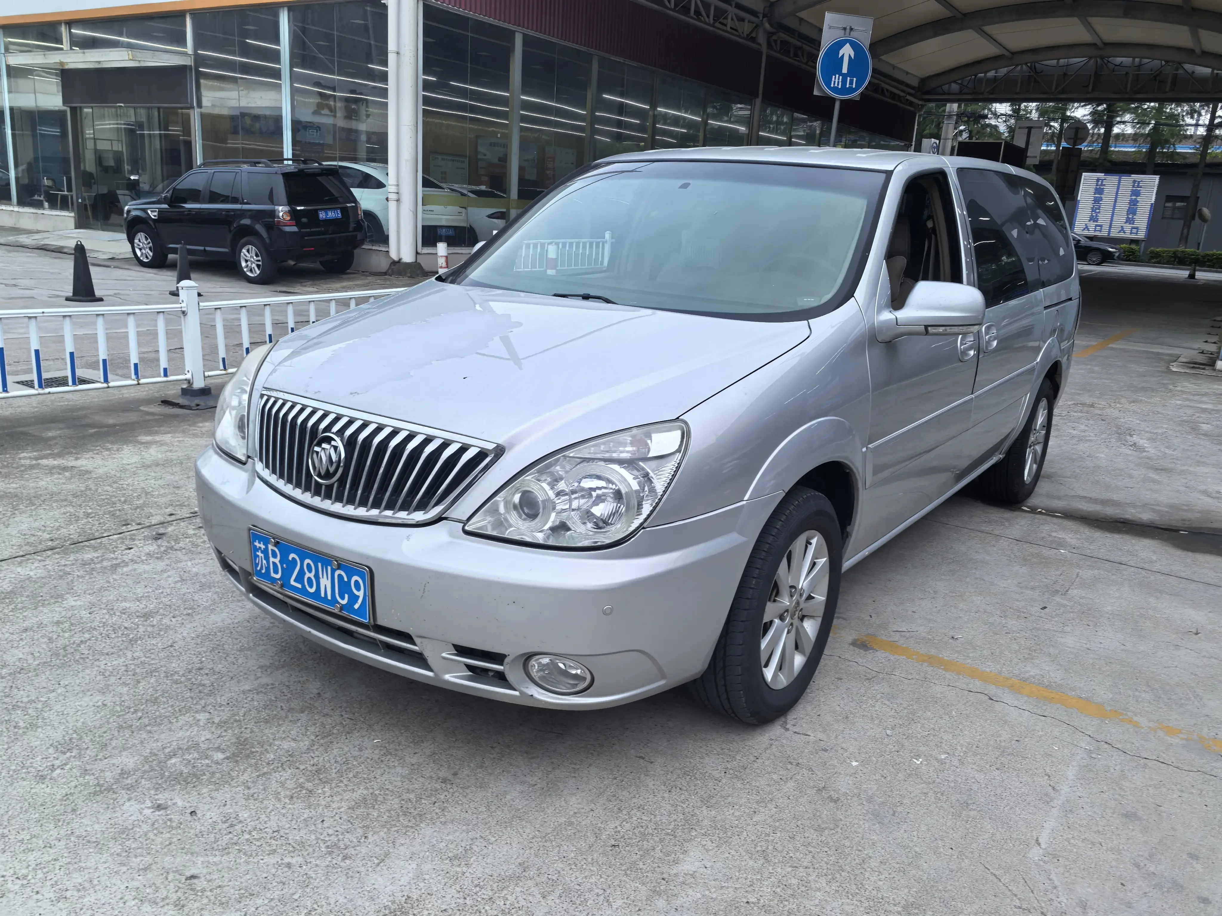 Buick GL8