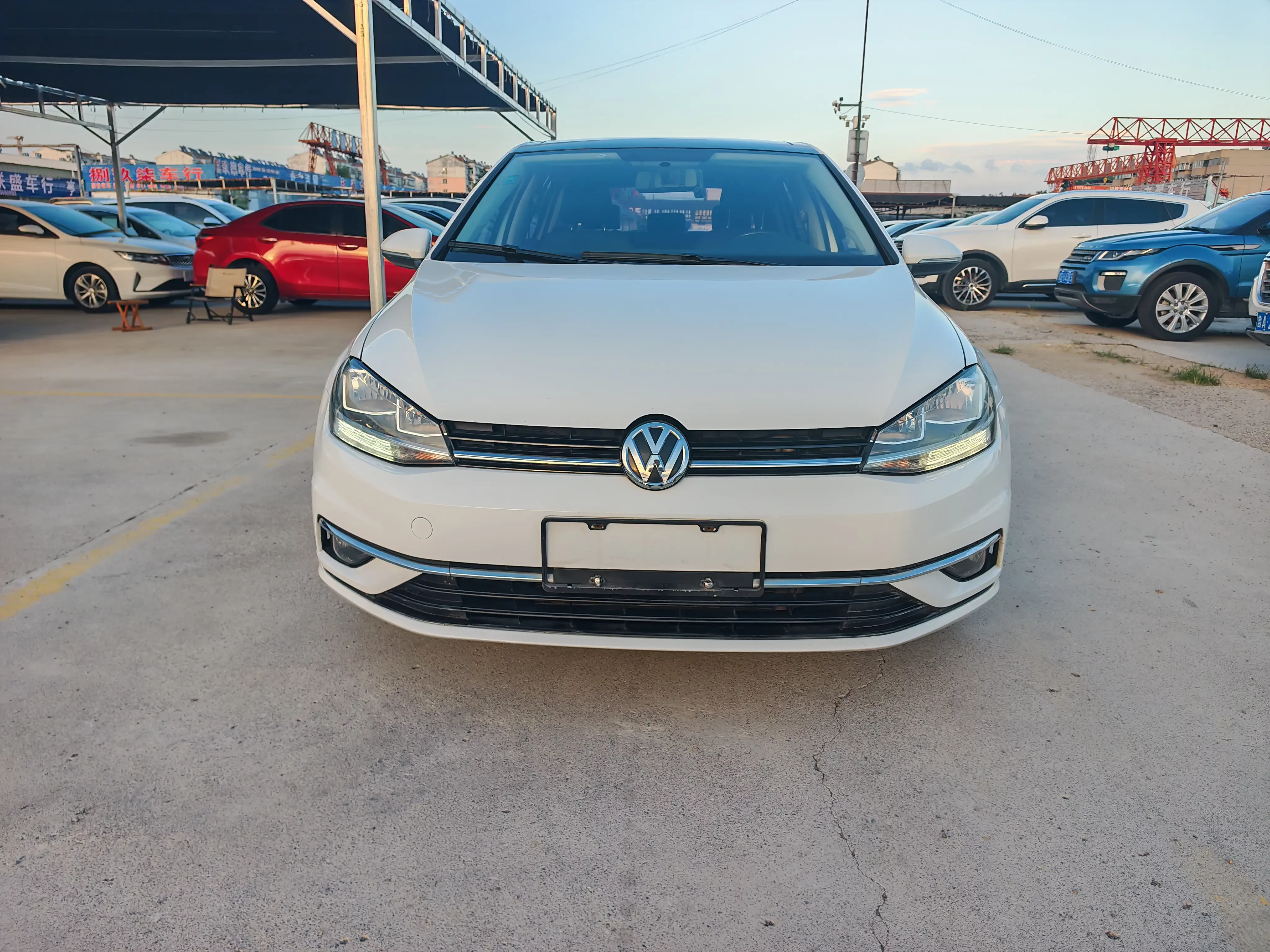 Volkswagen golf