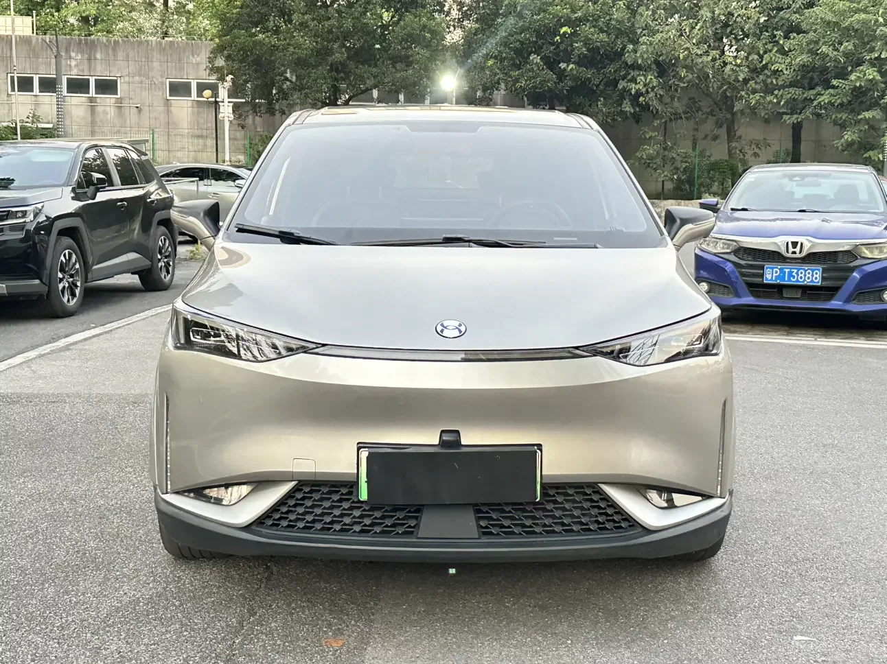 HYCAN Hechuang Z03