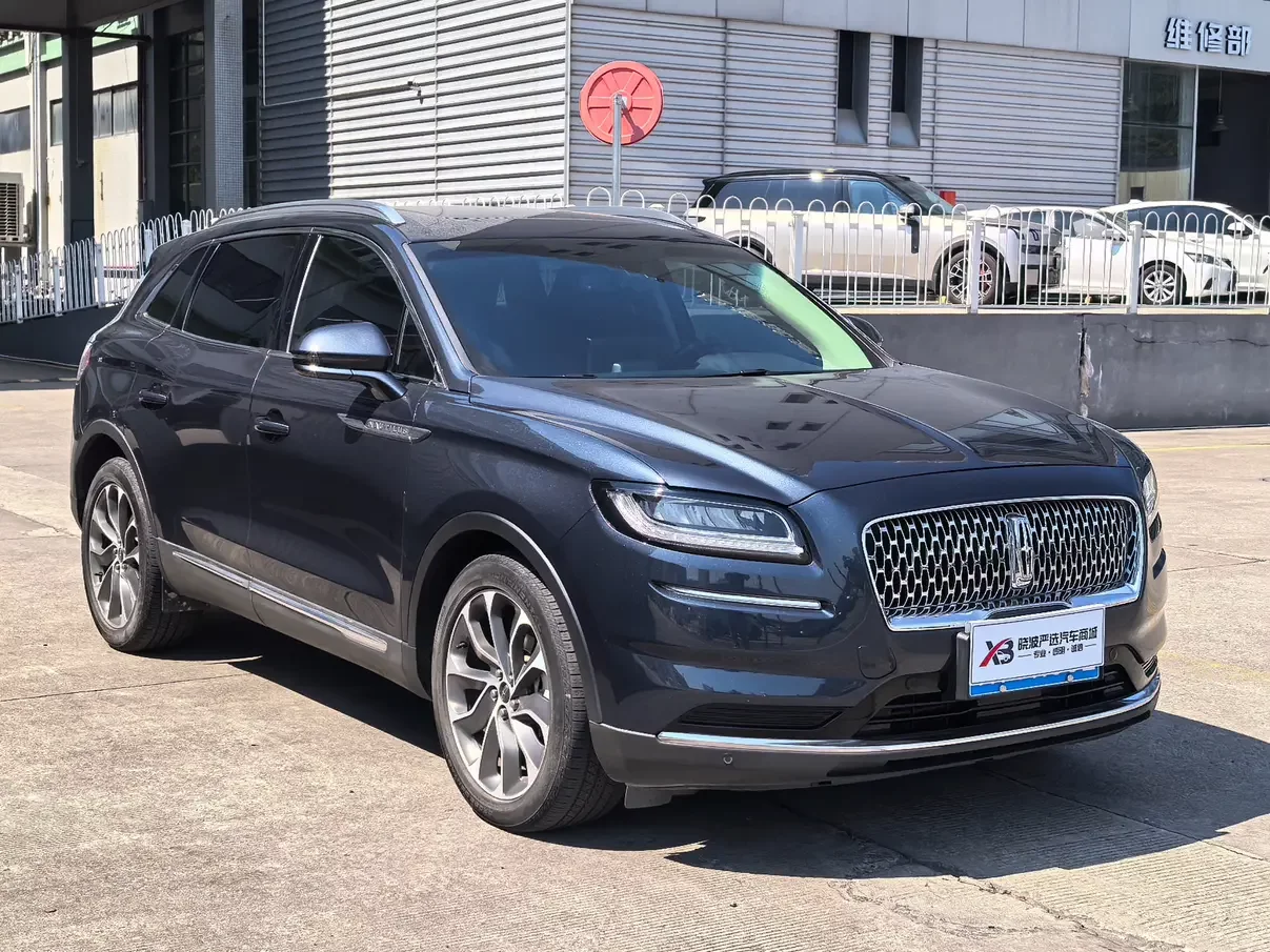 Lincoln navigator