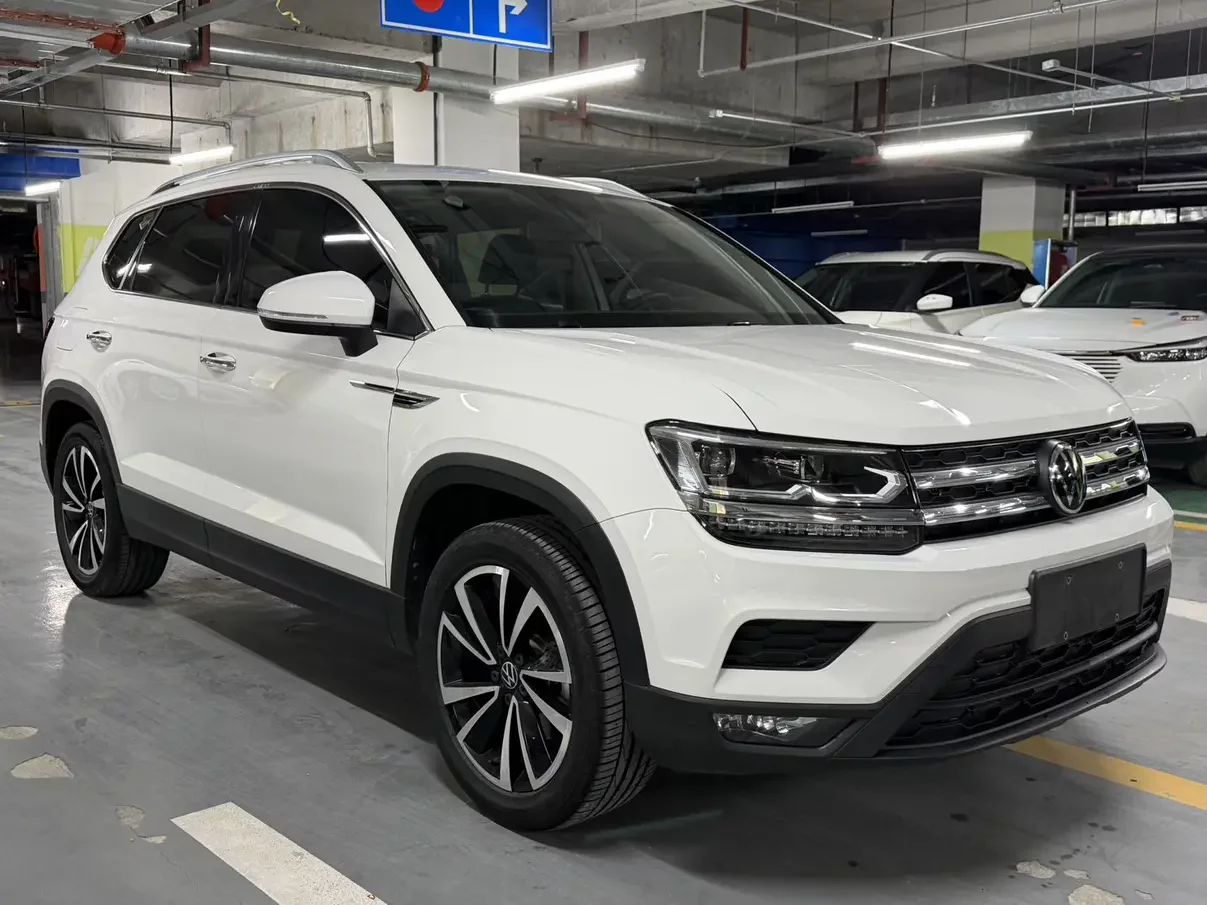 Volkswagen Tharu